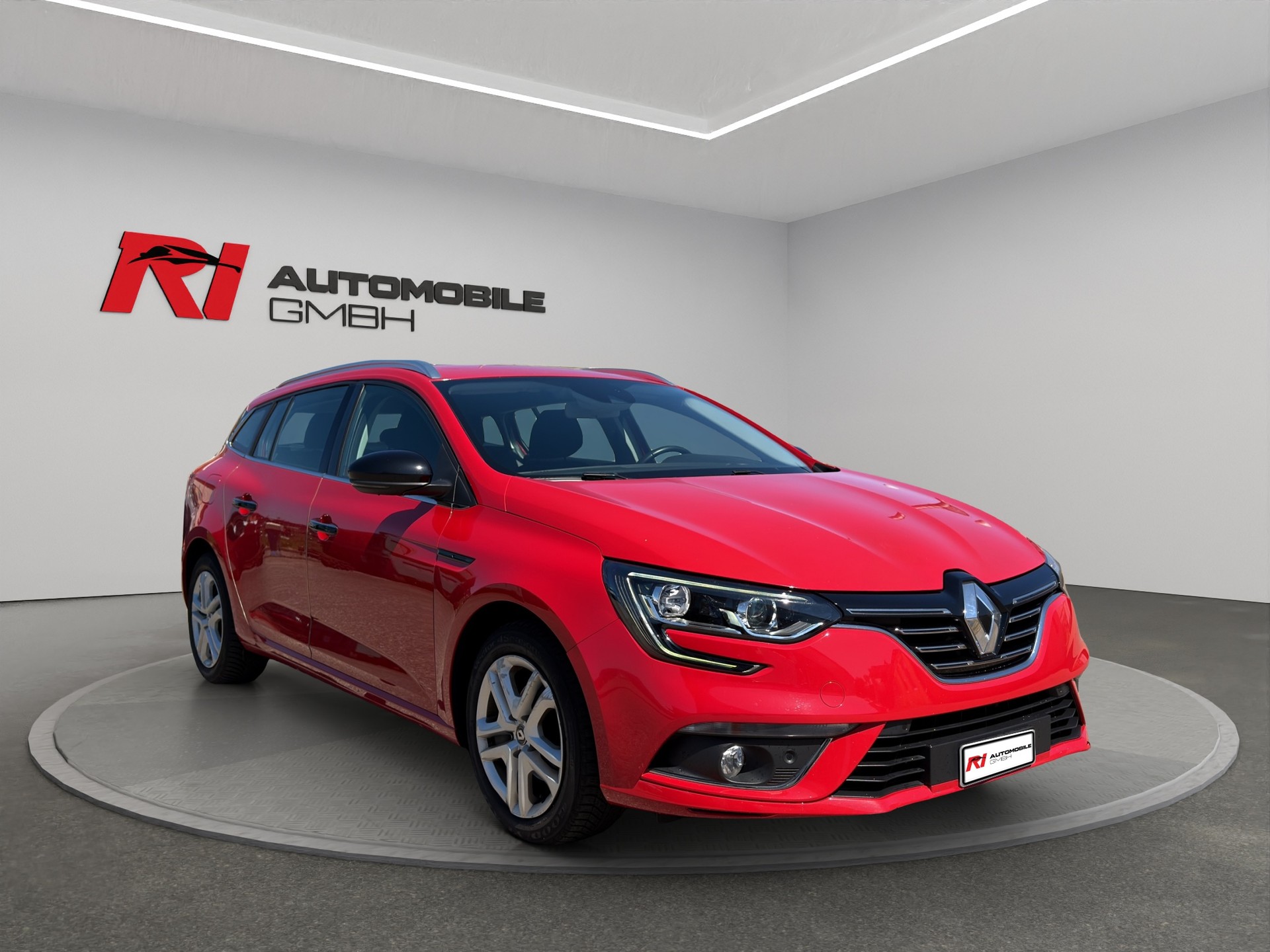 RENAULT Mégane Grandtour 1.5 dCi Business EDC-image-6