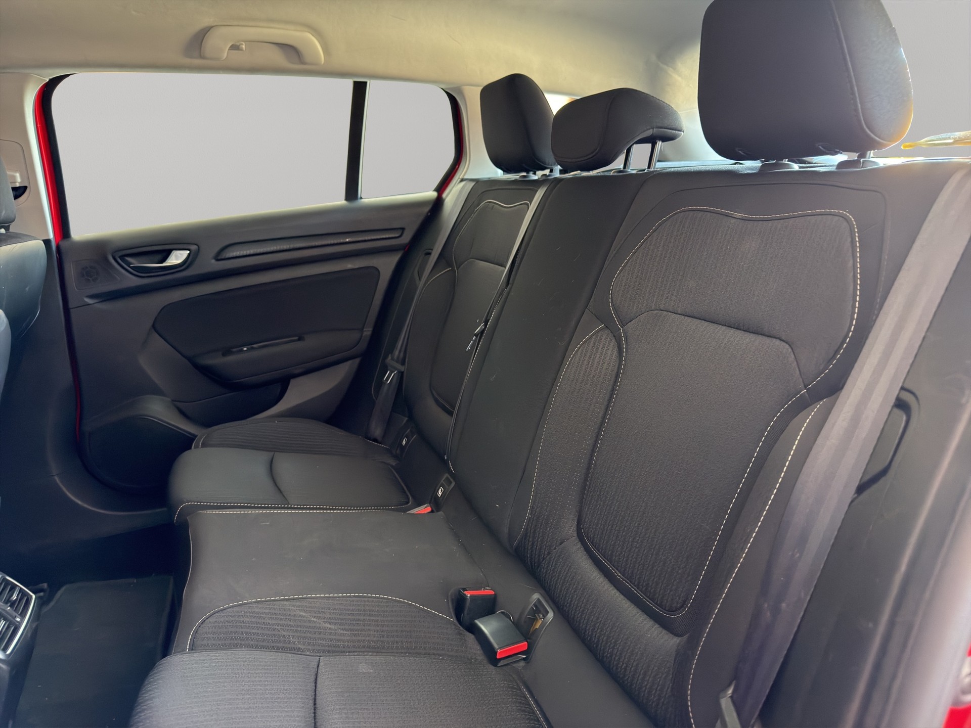 RENAULT Mégane Grandtour 1.5 dCi Business EDC-image-7