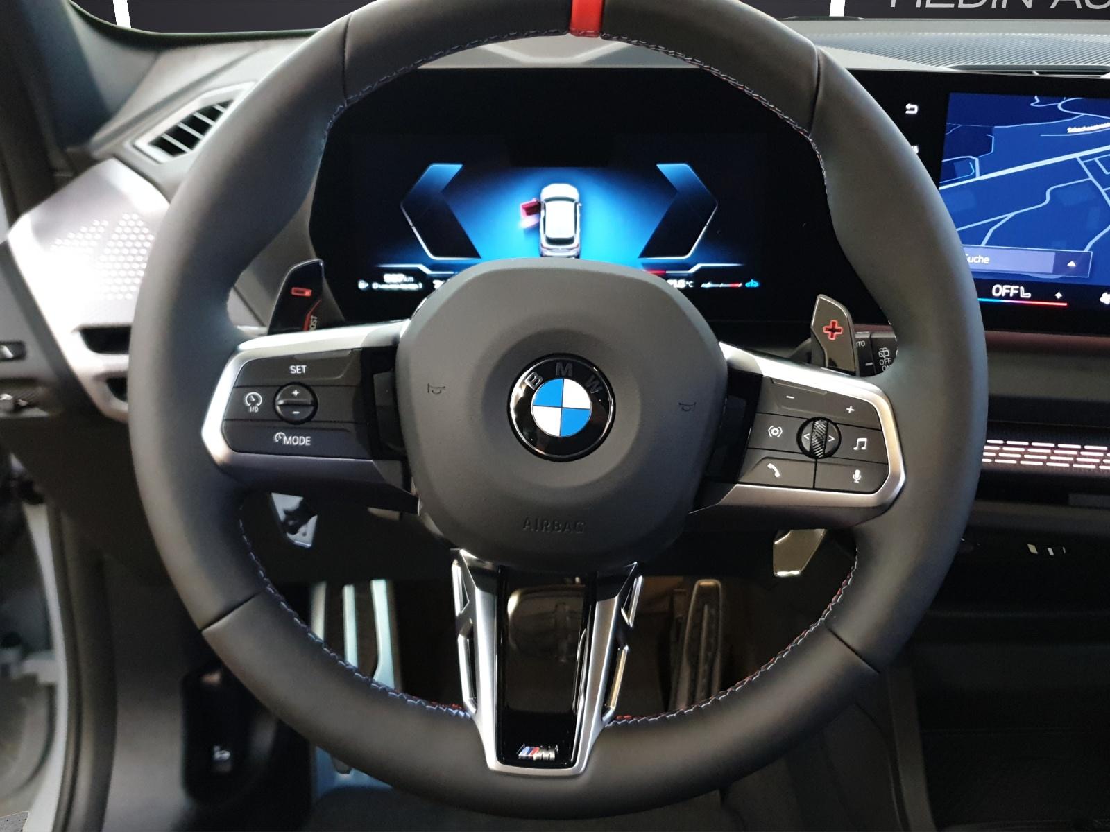 BMW 1er Reihe F70 M135i xDrive-image-18