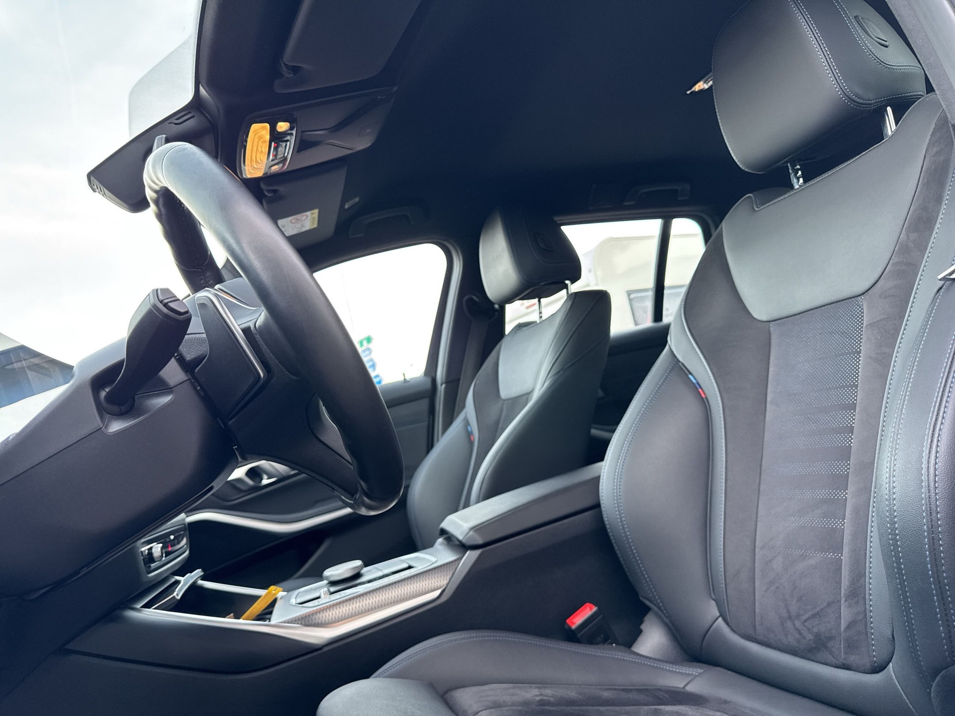 BMW 330i Touring xDrive Steptronic M Sport-image-9