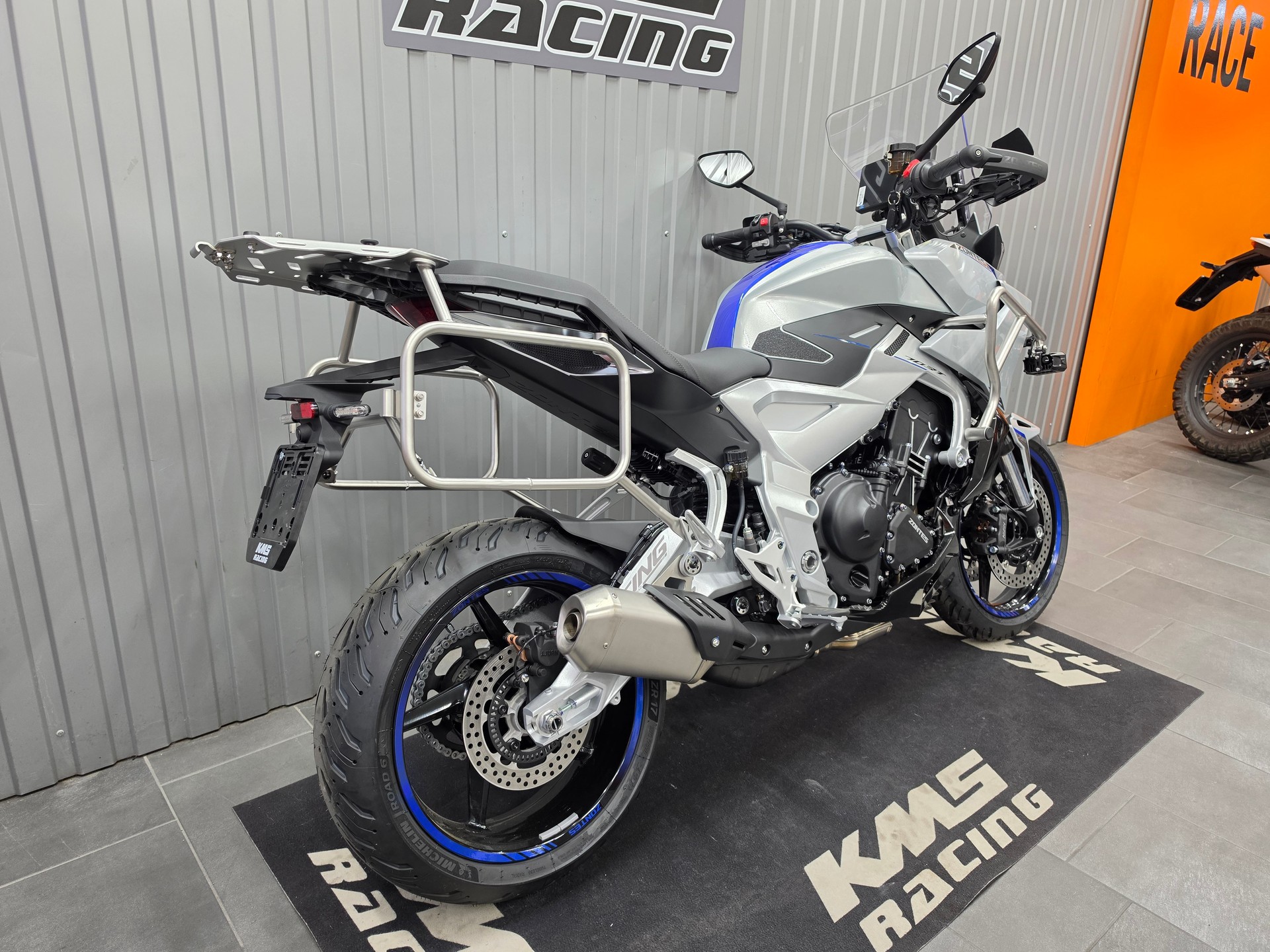 ZONTES 703 T-showroom-element-2