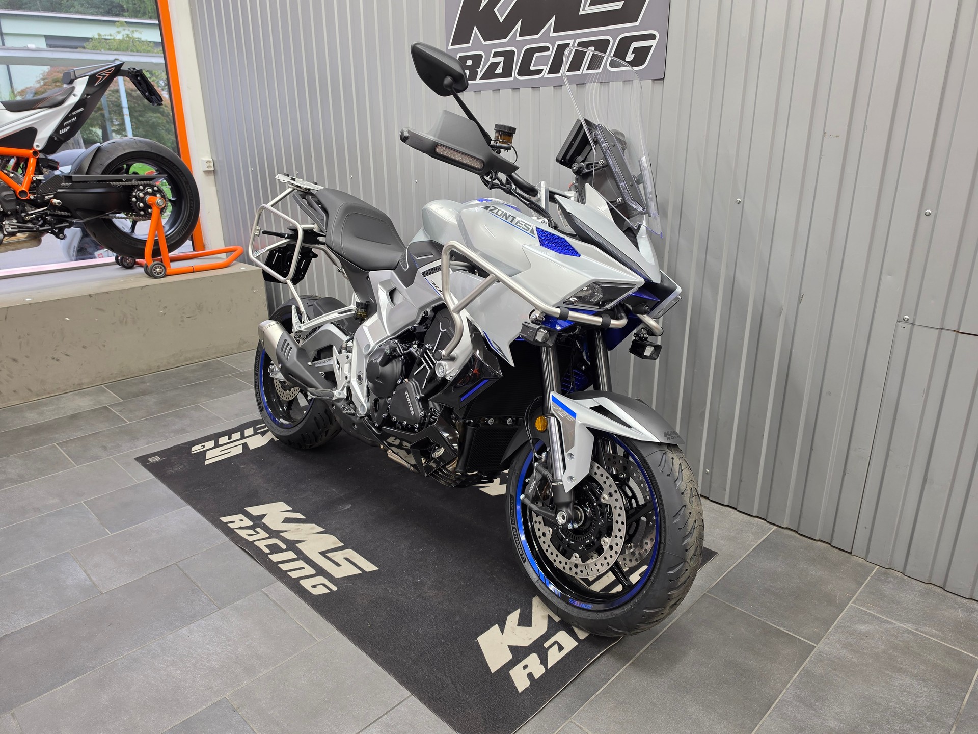 ZONTES 703 T-showroom-element-1