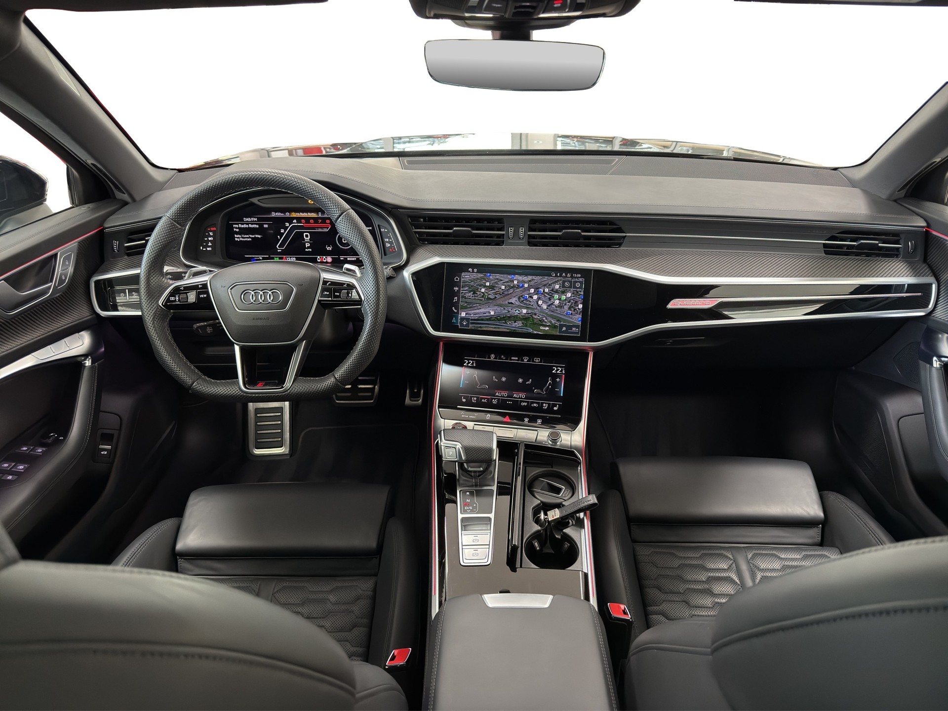 AUDI RS6 Avant 4.0 TFSI V8 Performance quattro-image-16