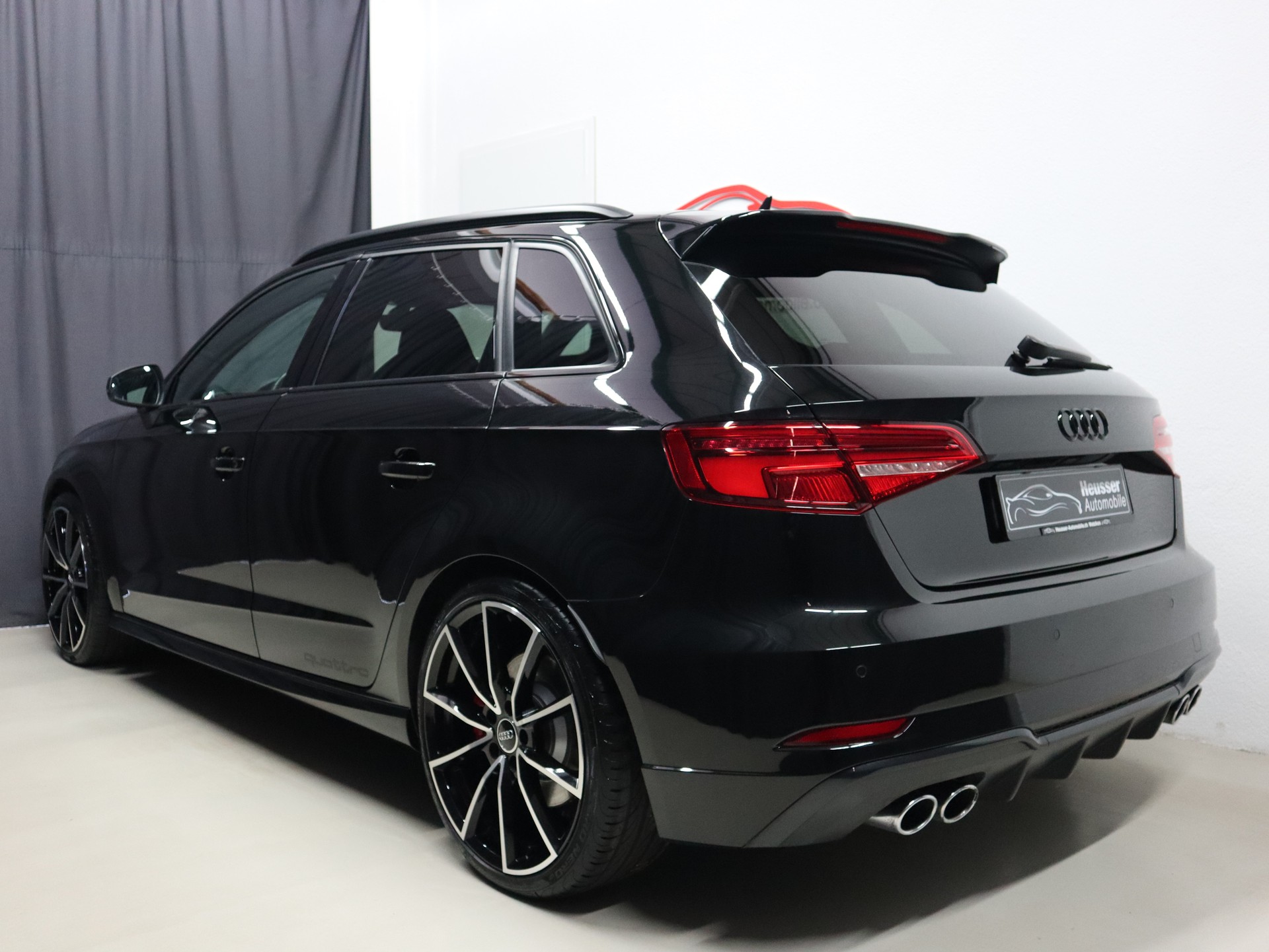 AUDI S3 Sportback 2.0 TFSI quattro S-tronic - Panorama - Matrix LED - Leder - B&O - Sportsitze - No OPF - 310 PS-image-3