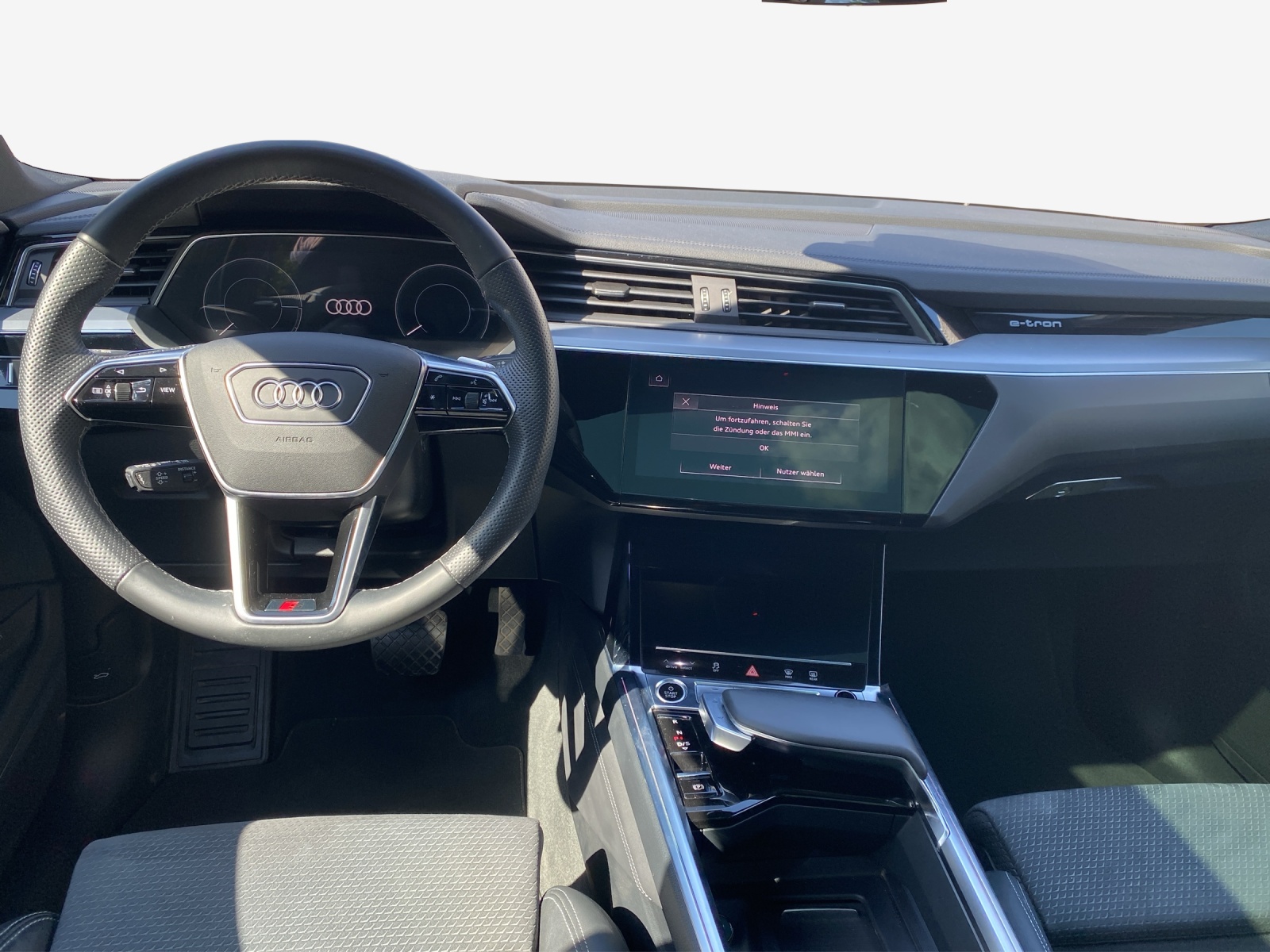 AUDI e-tron 55 Sportback S Line Black Edition quattro-image-8