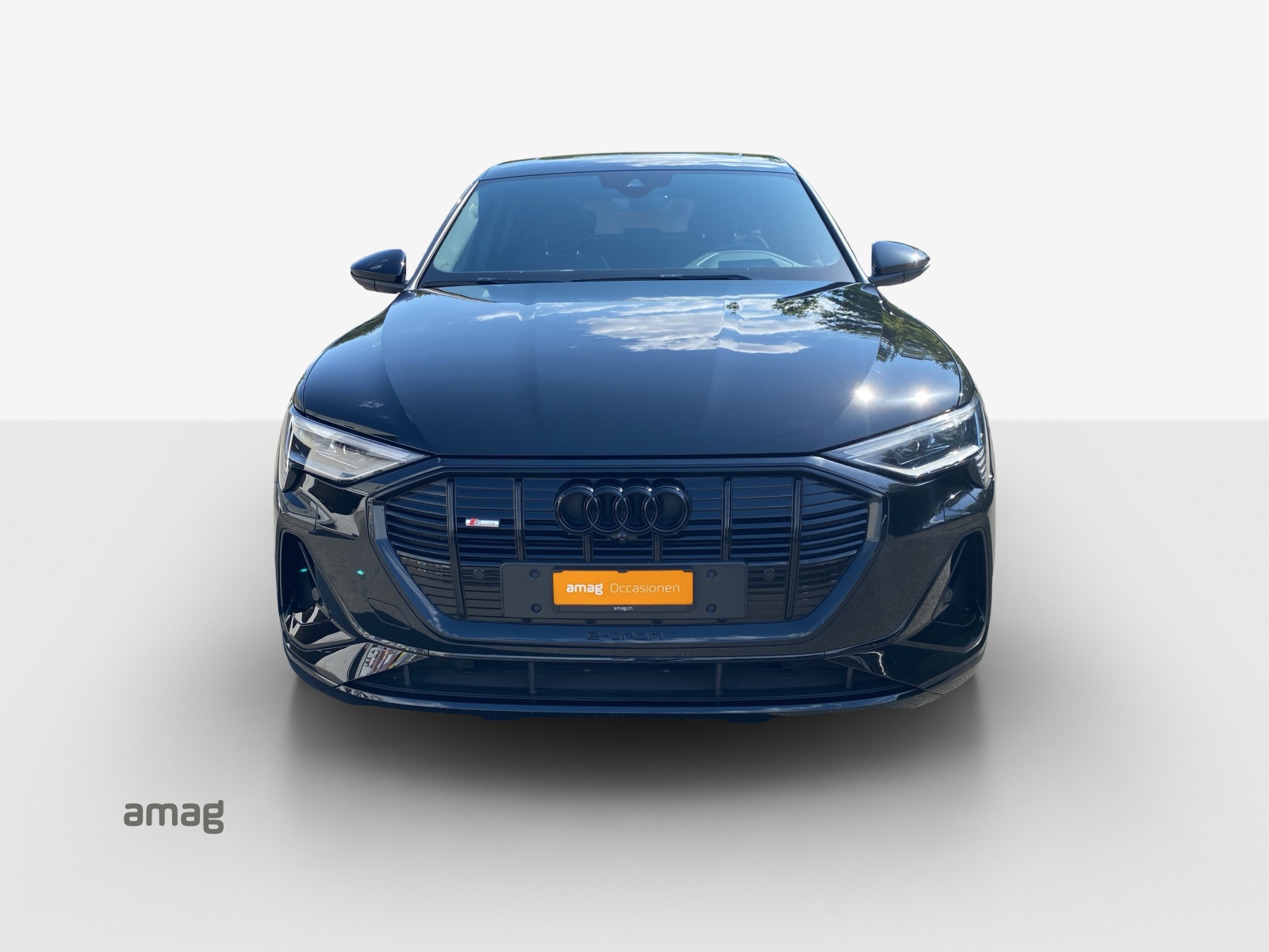 AUDI e-tron 55 Sportback S Line Black Edition quattro-image-6