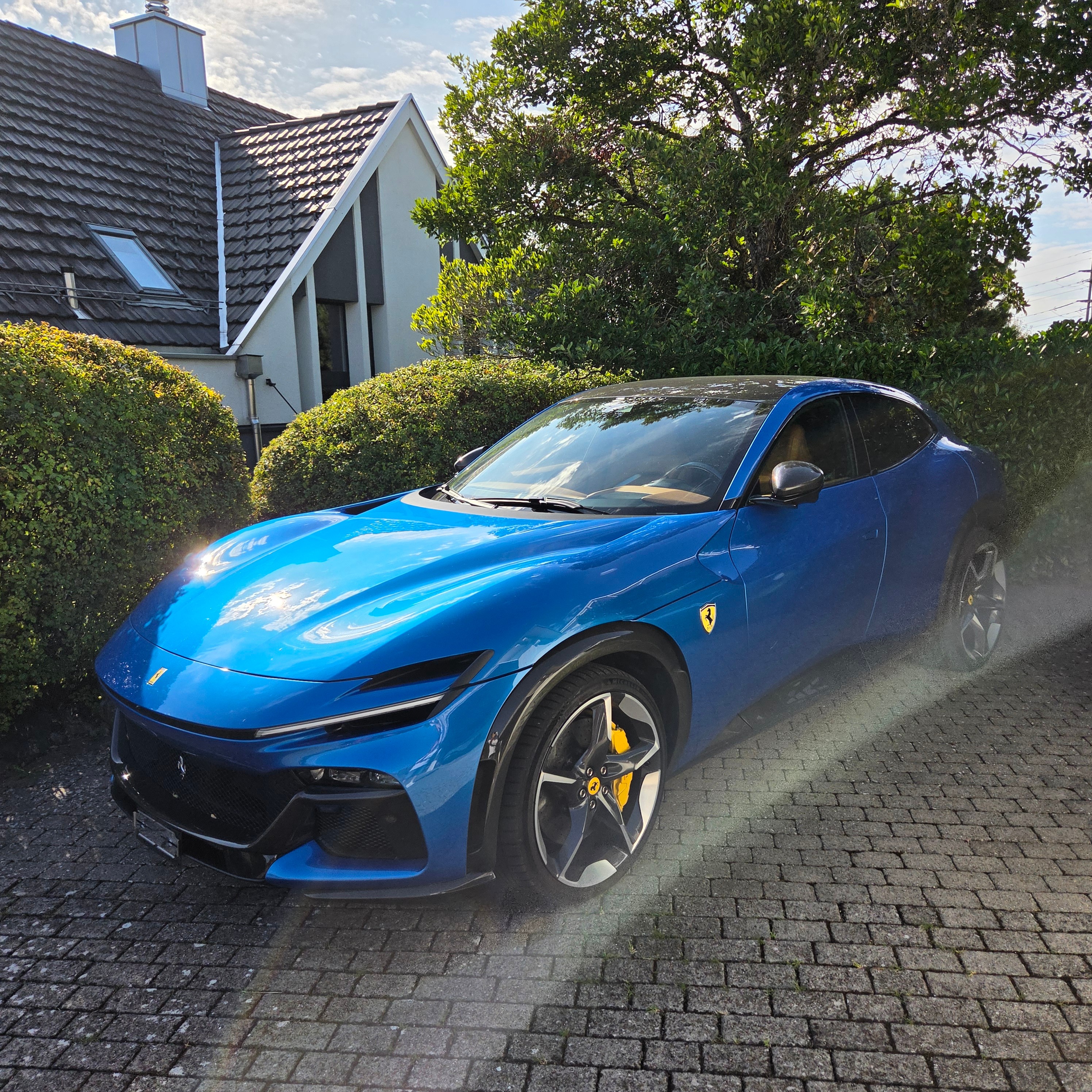 Car photo