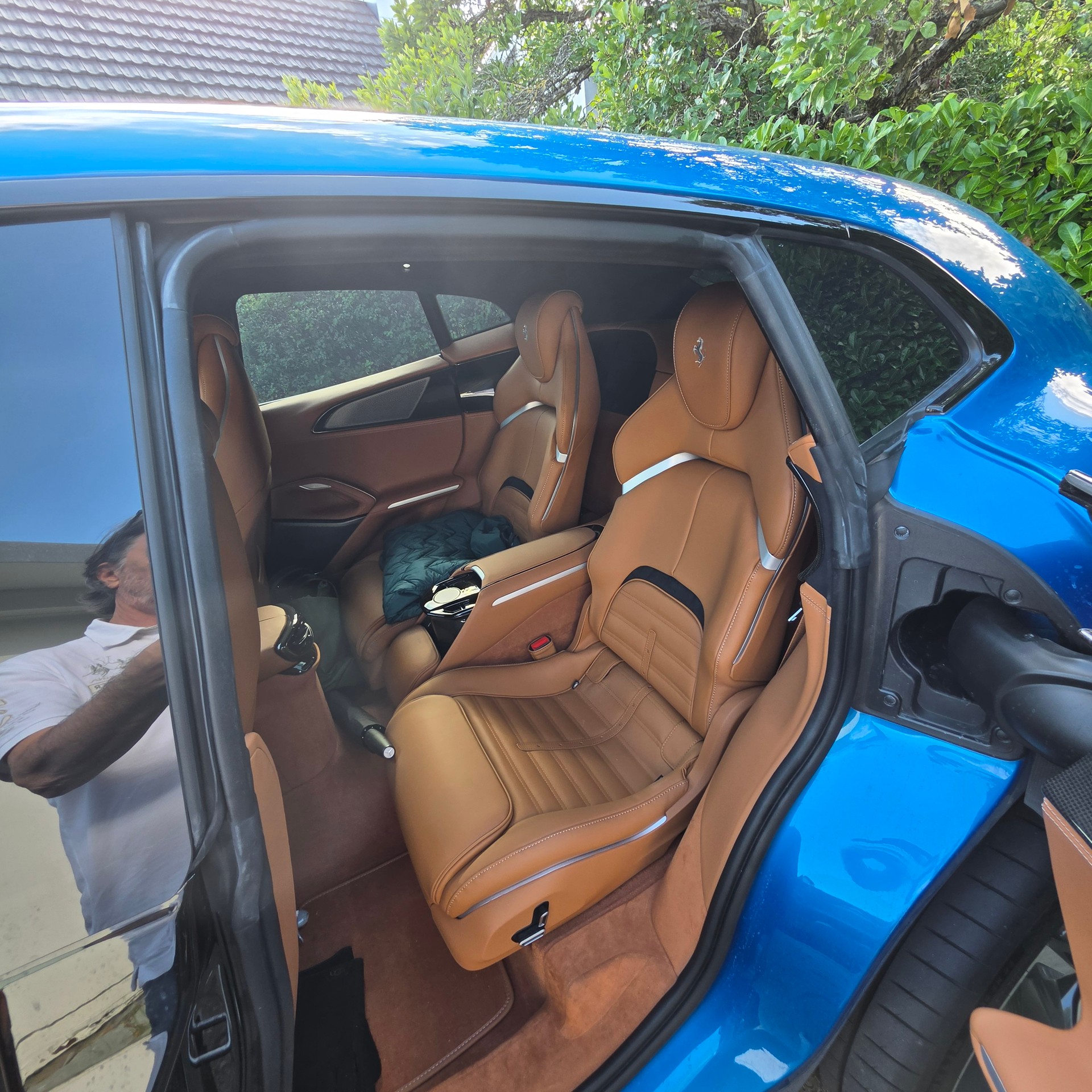 FERRARI 6.5-image-4