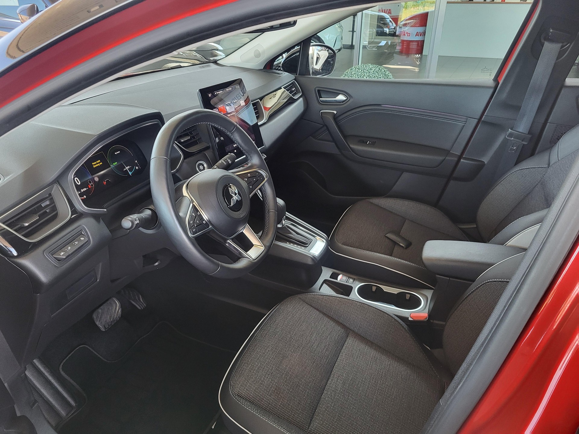 MITSUBISHI ASX 1.6 HEV Instyle-image-4