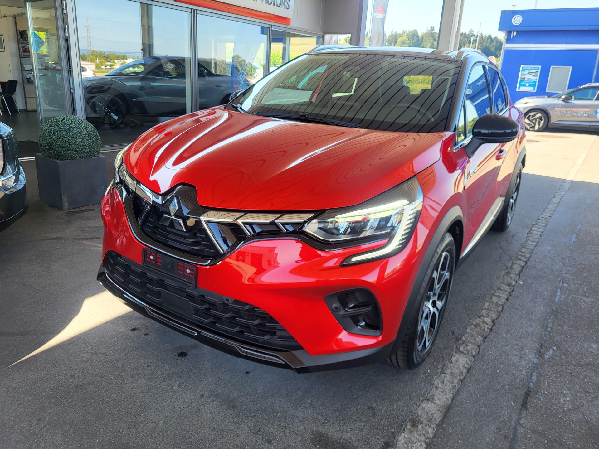 MITSUBISHI ASX 1.6 HEV Instyle-image-1