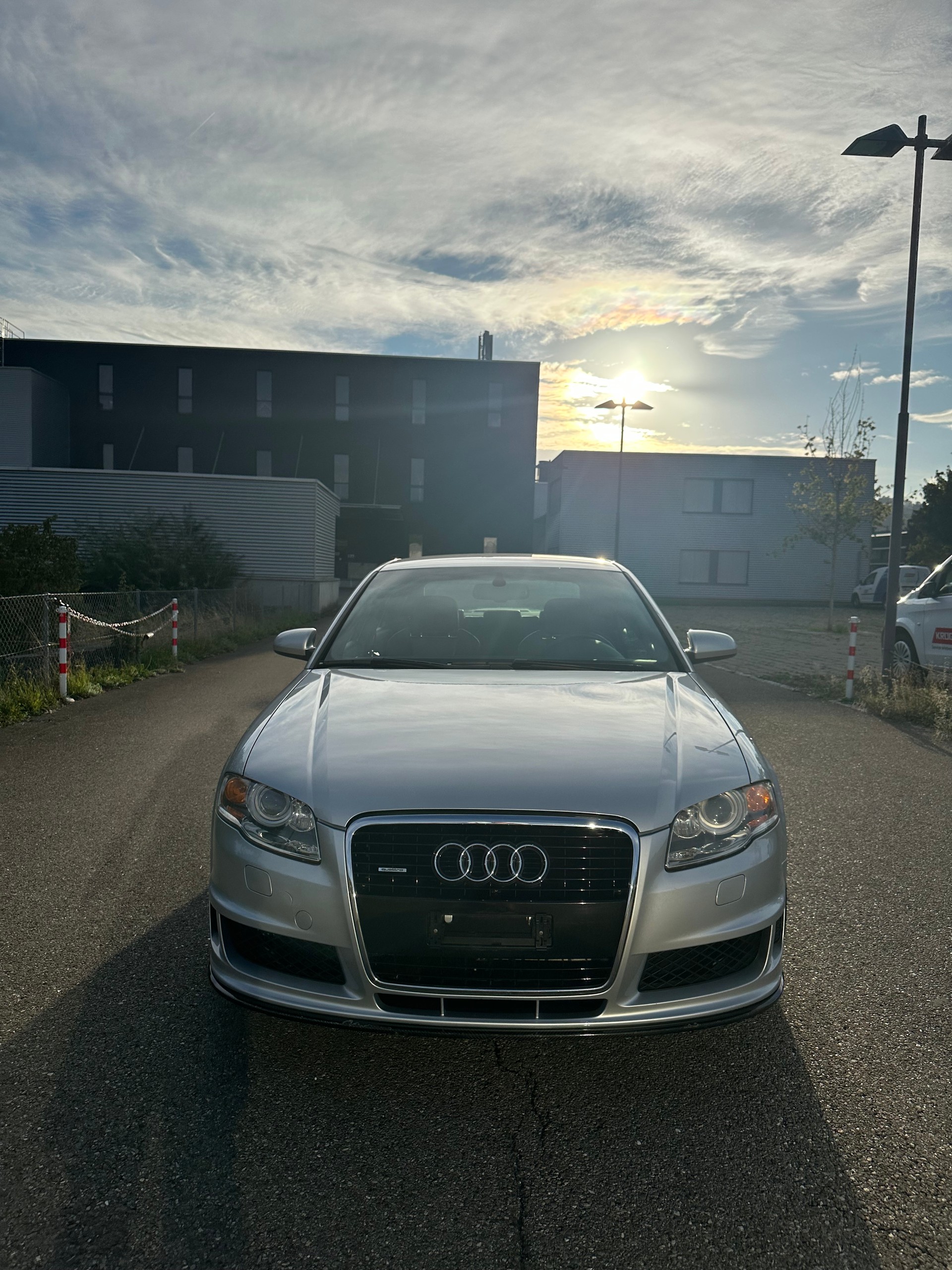 AUDI A4 2.0 T DTM quattro-image-1