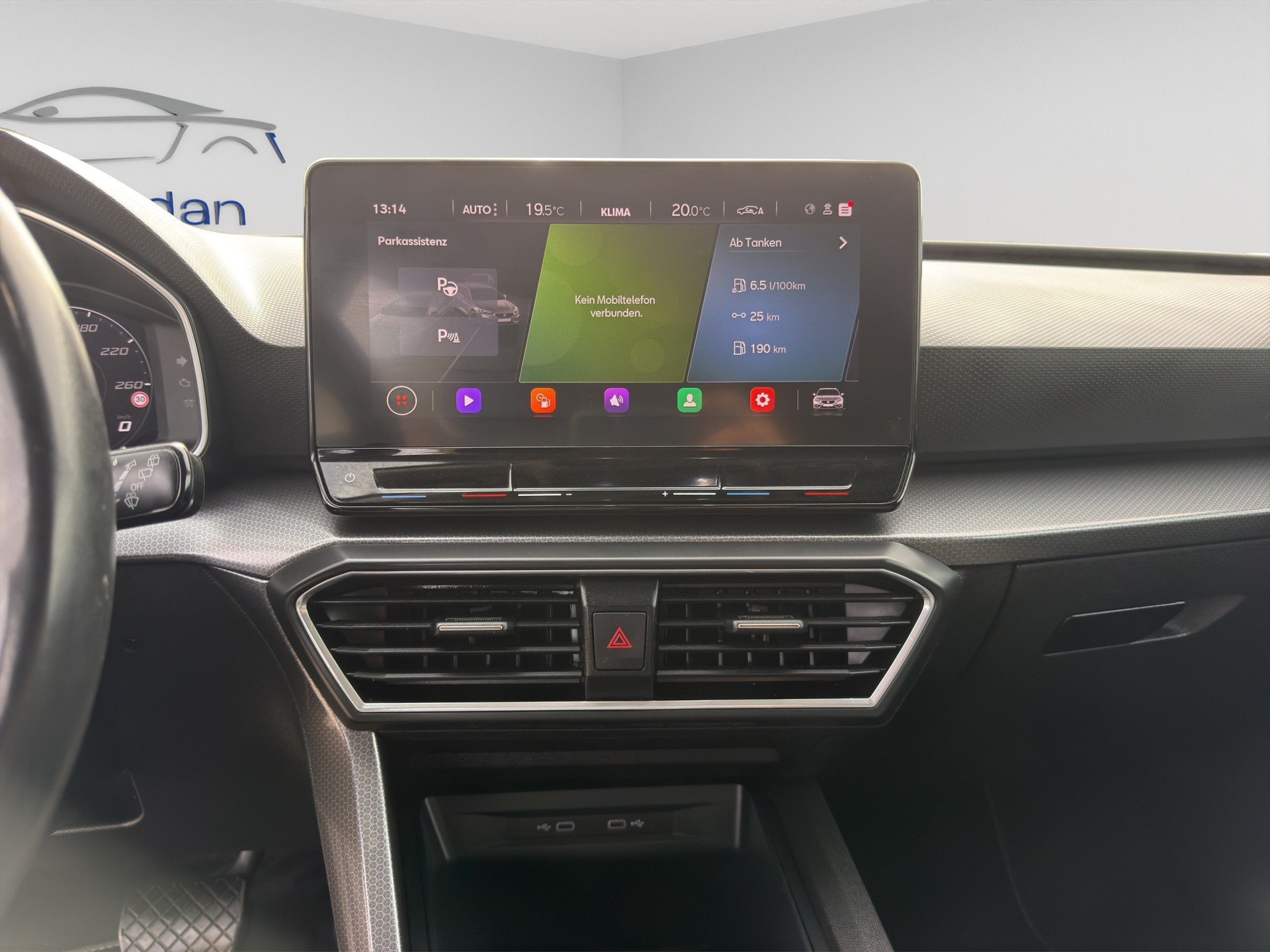 SEAT Leon ST 2.0 TDI EVO DSG Style-image-14
