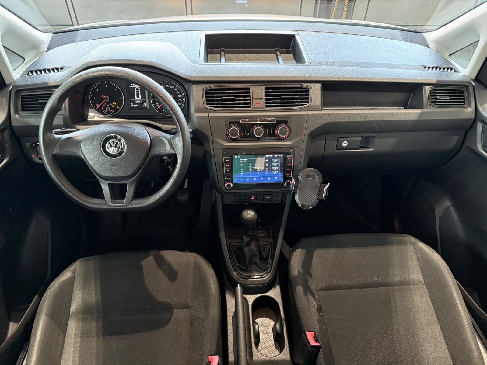 VW Caddy 2.0TDI BlueMotion Technology-image-13