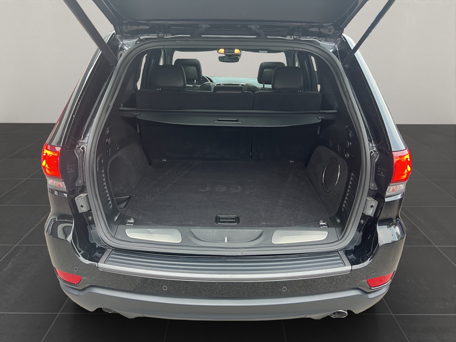 JEEP Grand Cherokee 3.0 CRD 250 Trailhawk-image-15