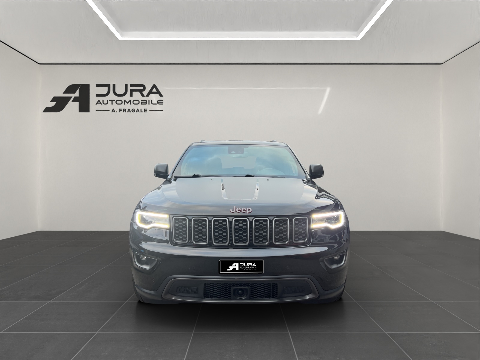 JEEP Grand Cherokee 3.0 CRD 250 Trailhawk-image-2
