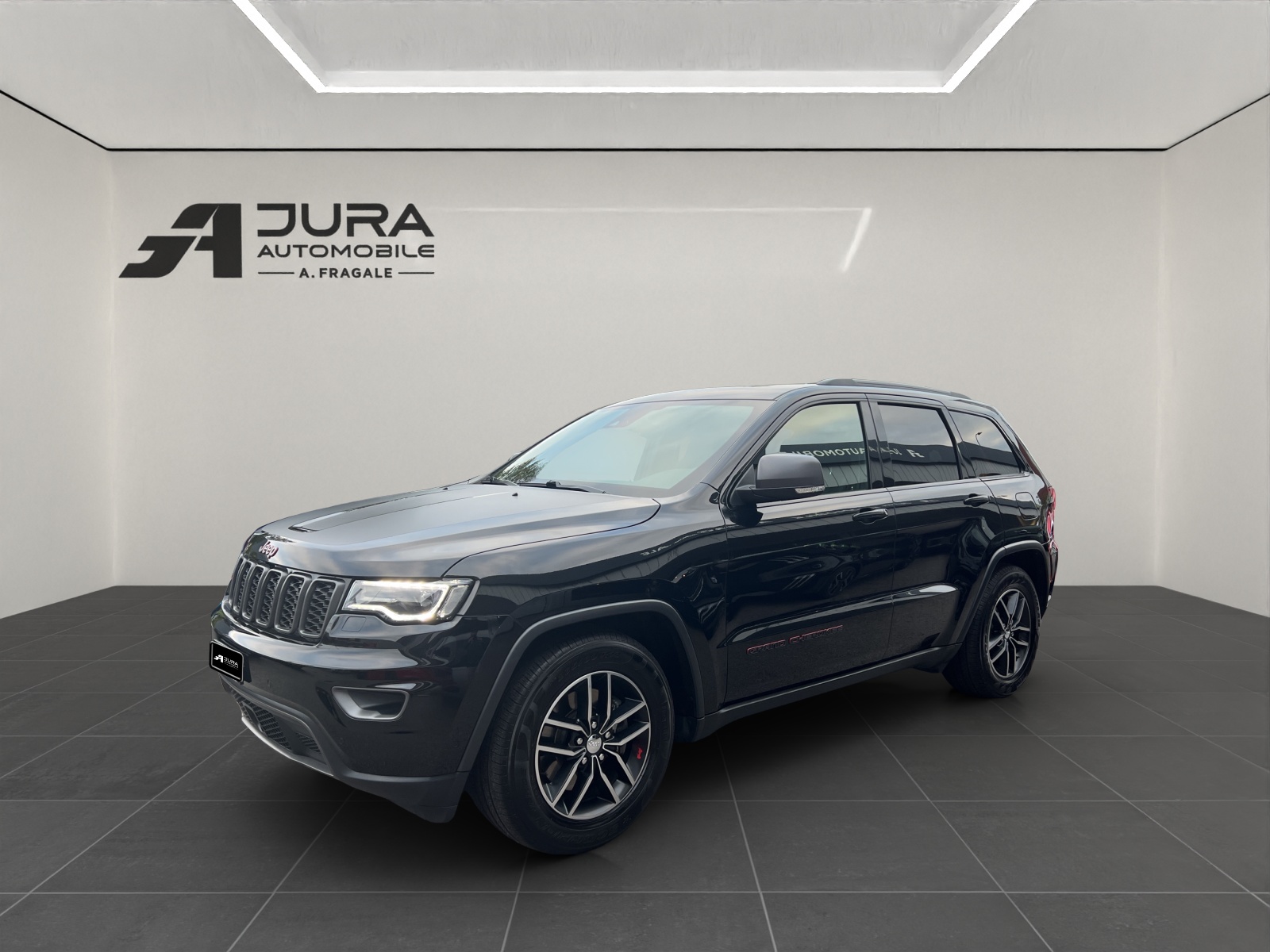 JEEP Grand Cherokee 3.0 CRD 250 Trailhawk-image-1