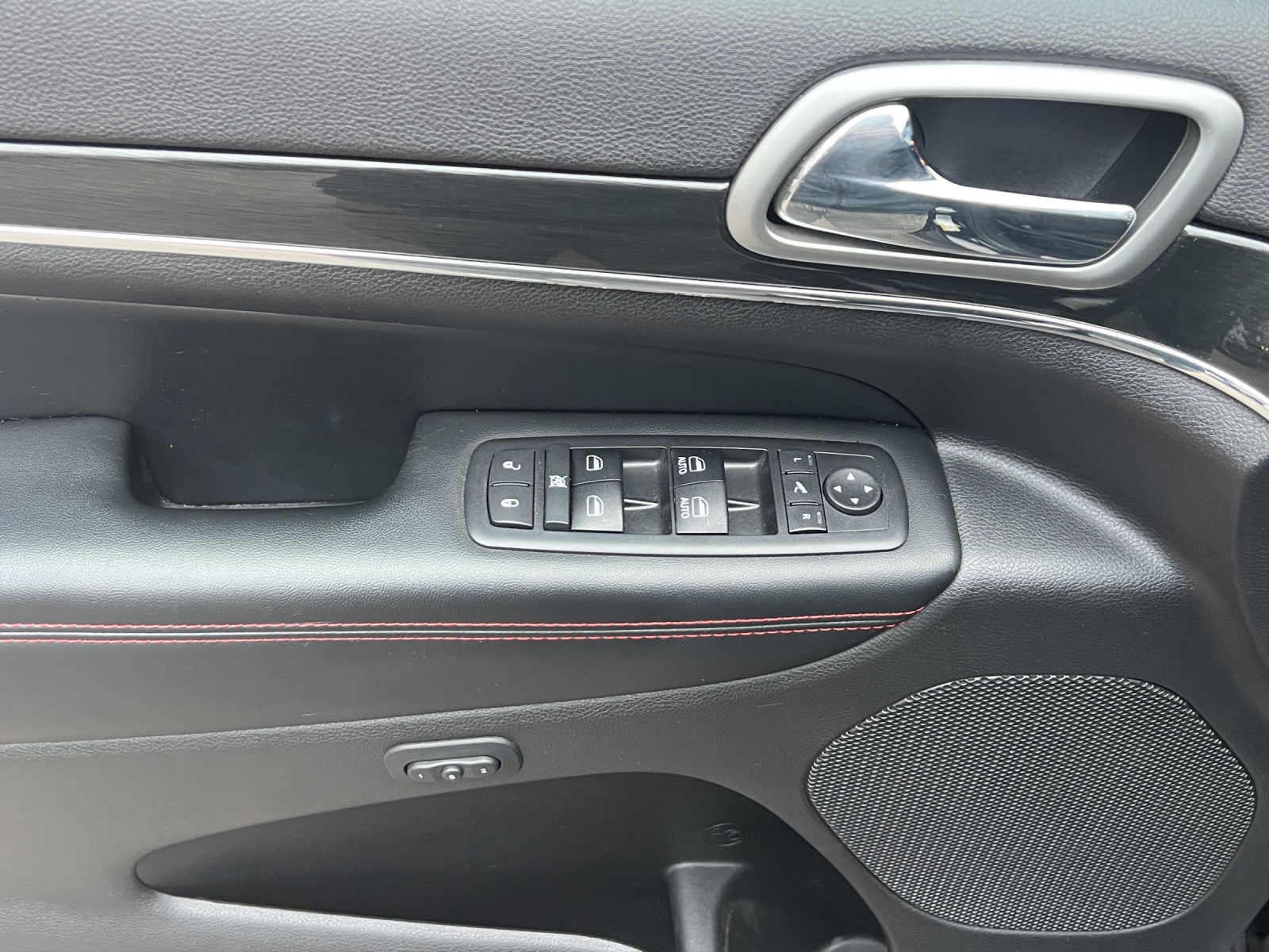 JEEP Grand Cherokee 3.0 CRD 250 Trailhawk-image-11