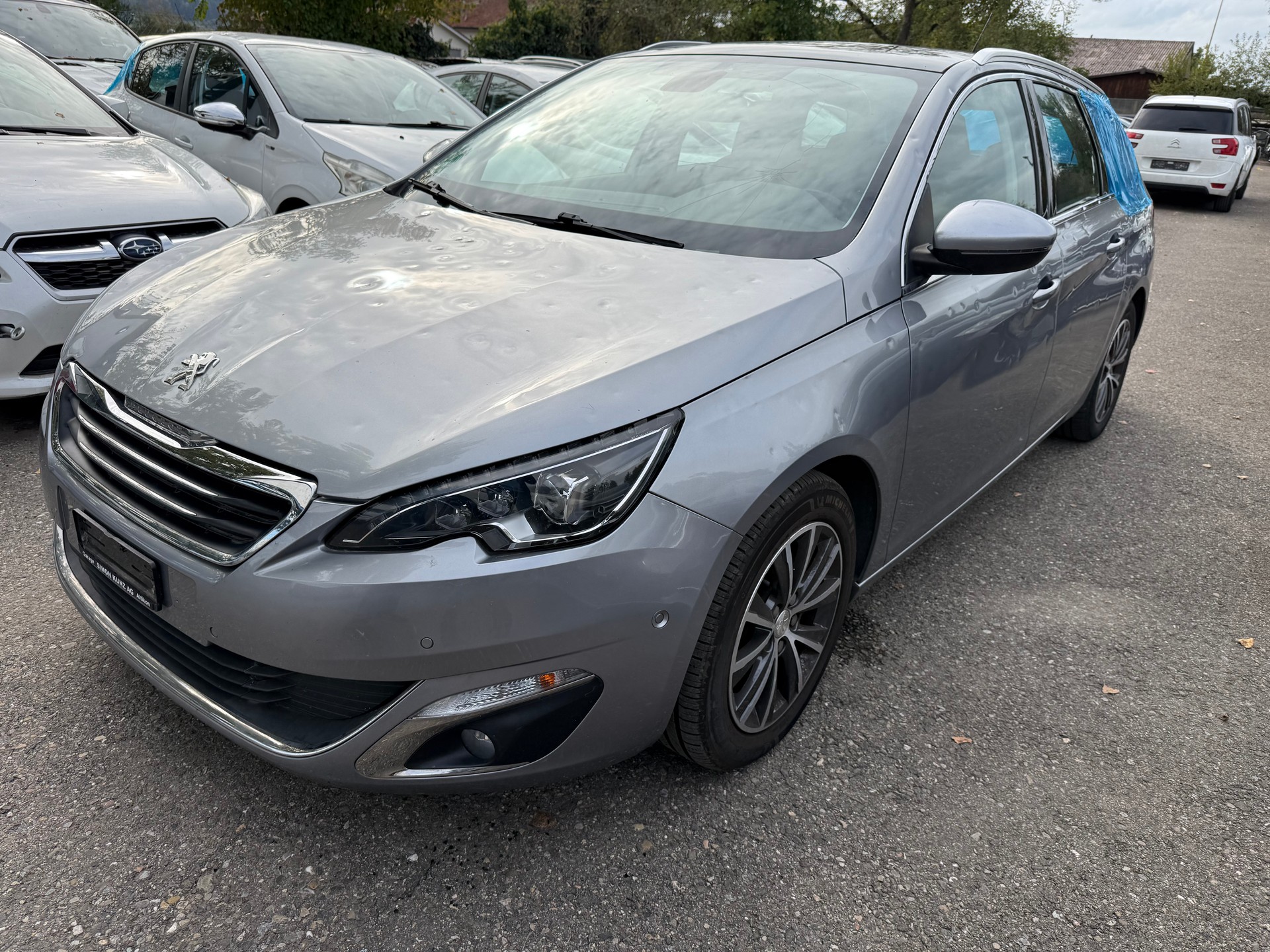 PEUGEOT 308 SW 2.0 BlueHDI Active Automatic-image-3