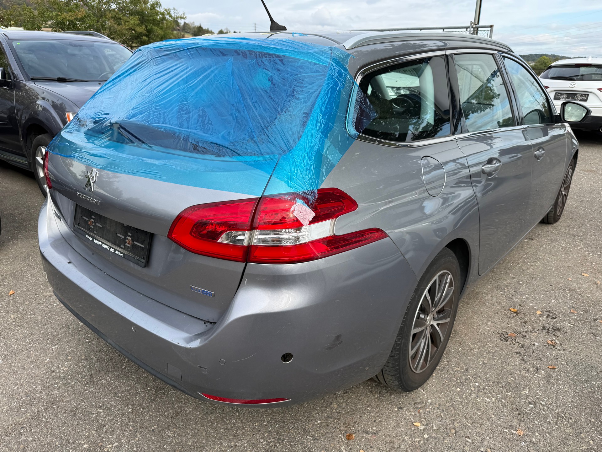 PEUGEOT 308 SW 2.0 BlueHDI Active Automatic-image-7