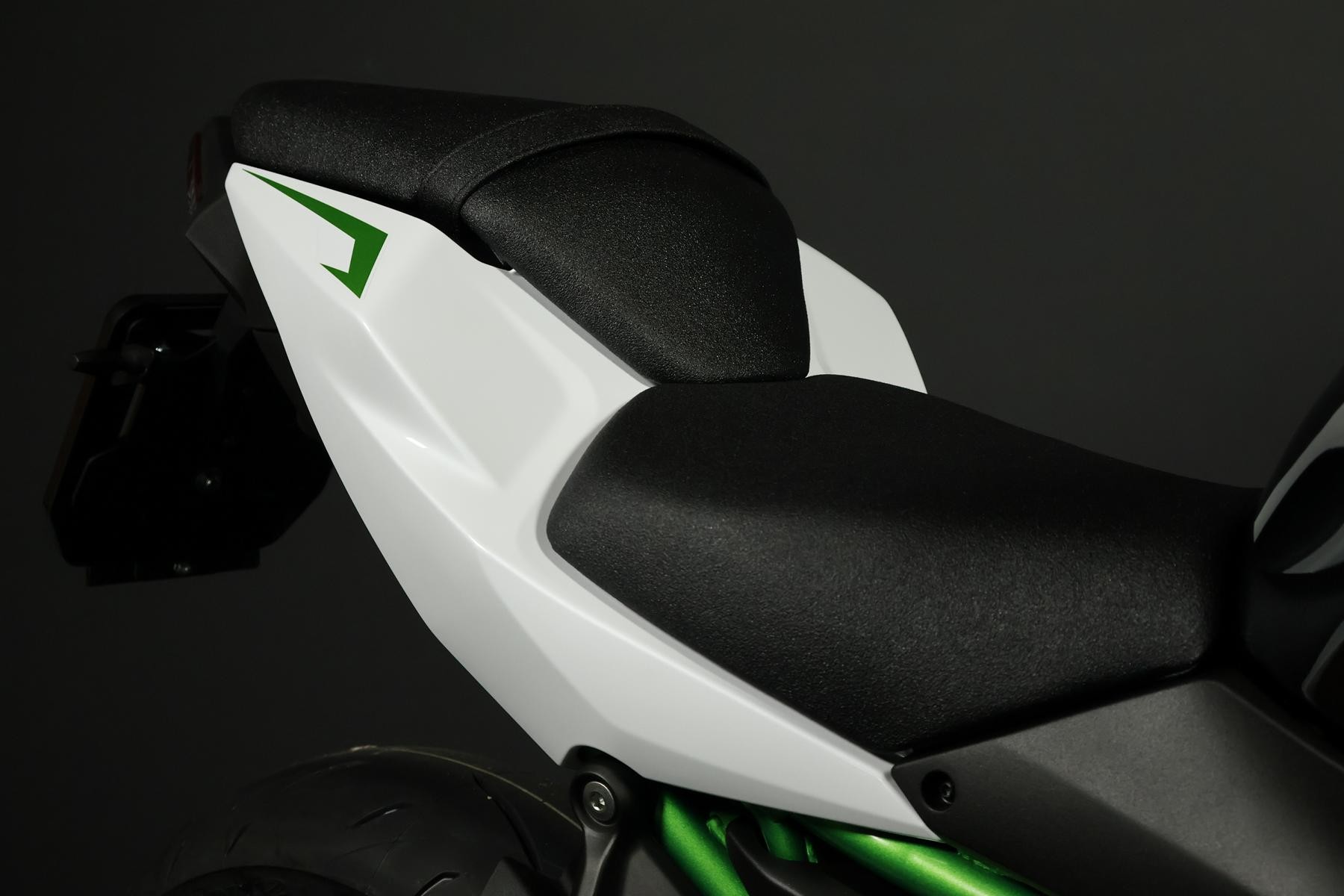 KAWASAKI Z 650 S (50/35 KW) Level 1-image-5