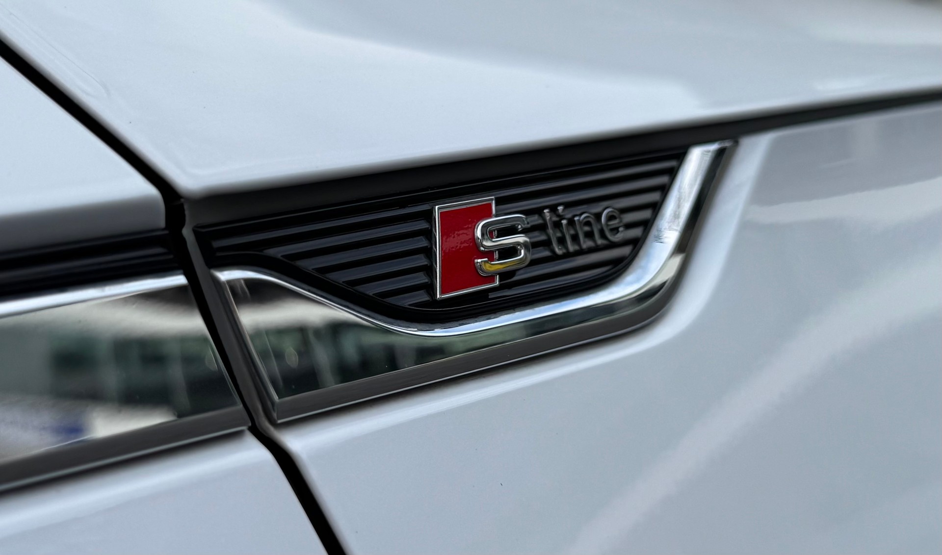 AUDI A5 Cabriolet 2.0 TFSI S-Line S-tronic-image-20