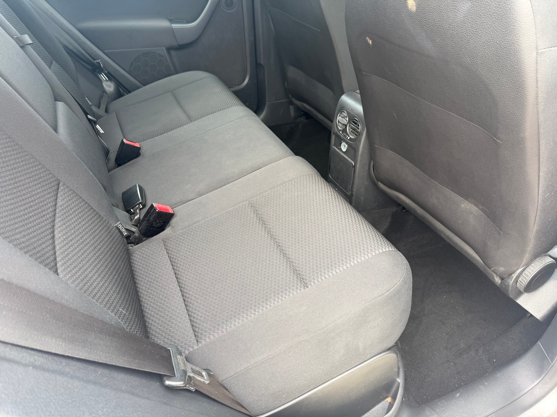 VW Golf Plus 2.0 TDI Comfortline DSG-image-7