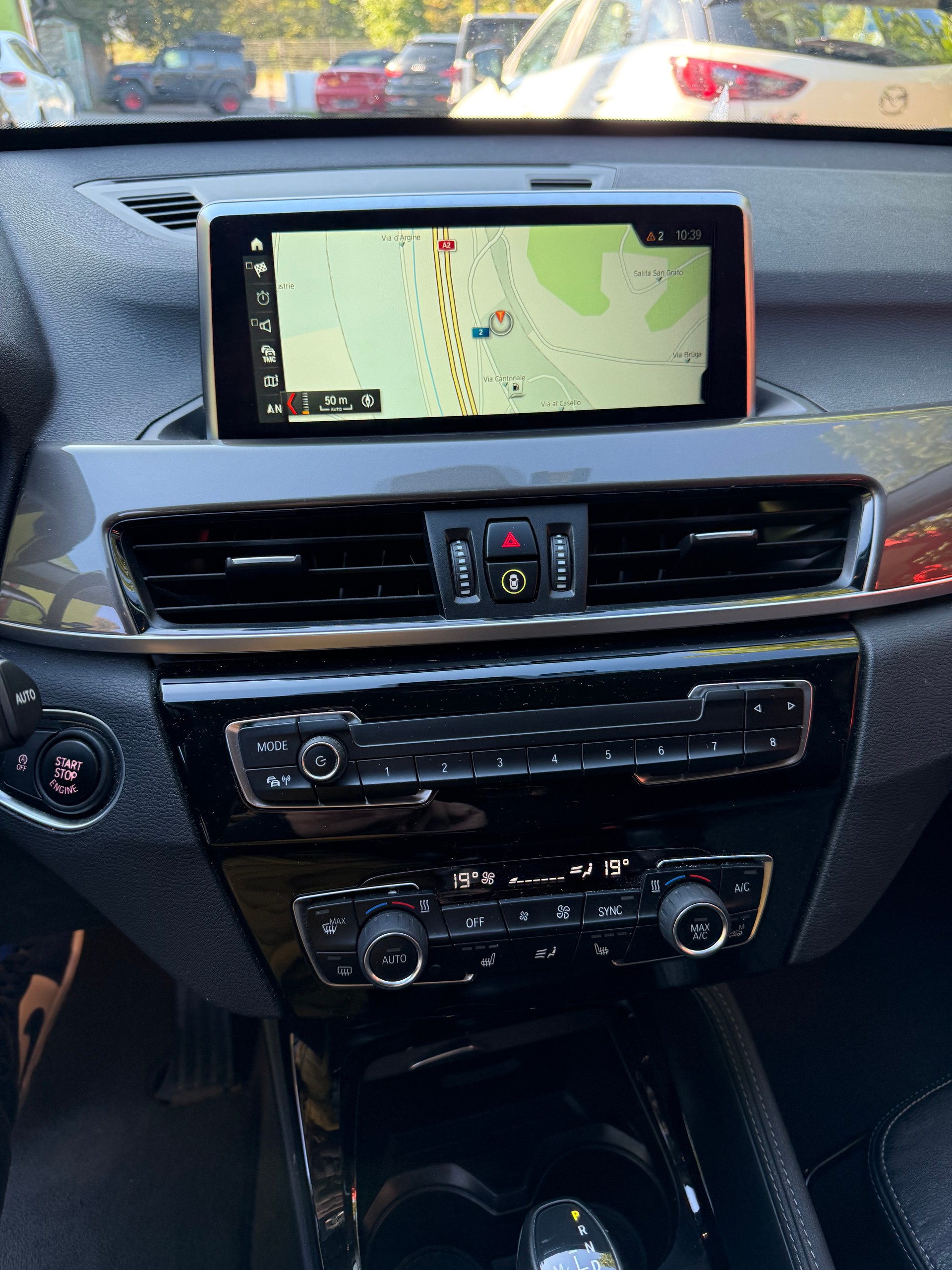 BMW X1 xDrive 18d xLine Steptronic-image-6