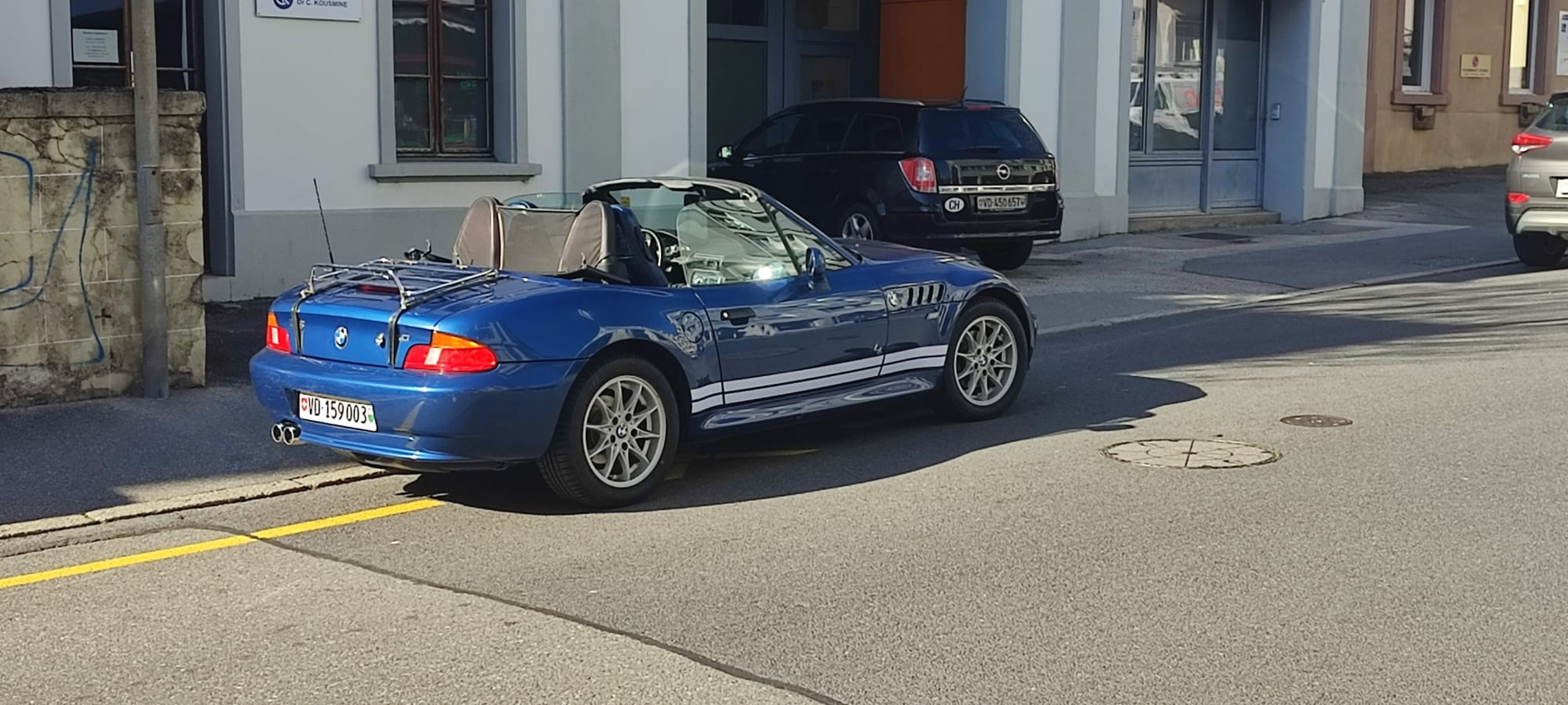 Car photo