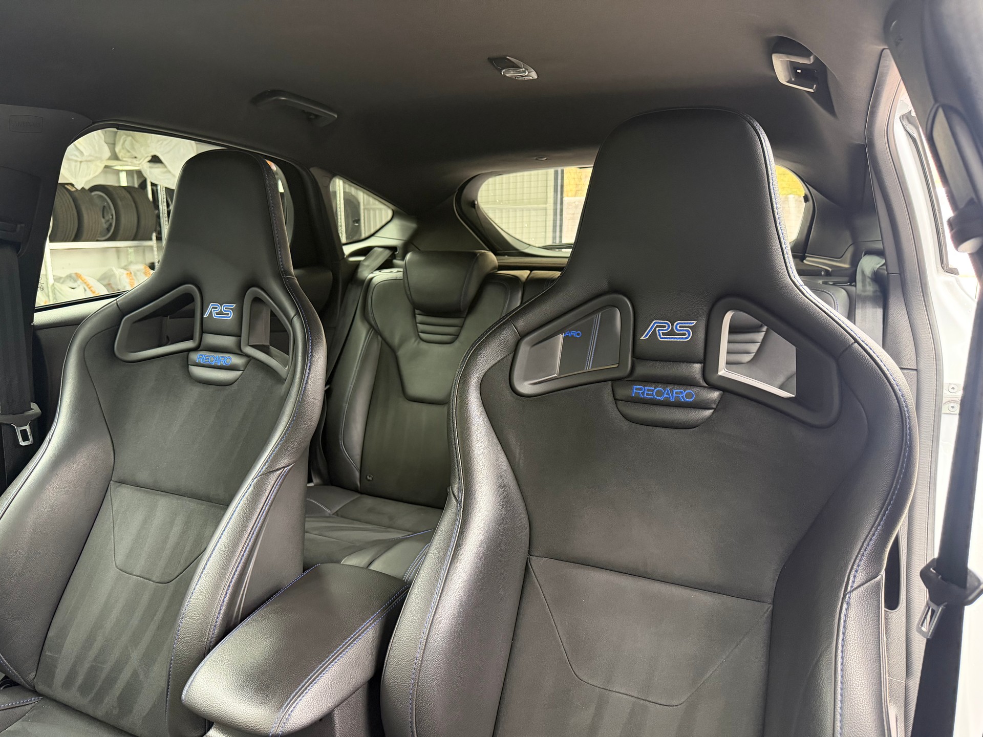 FORD Focus 2.3 EcoBoost RS AWD * CH Auto / Recaro *-image-11