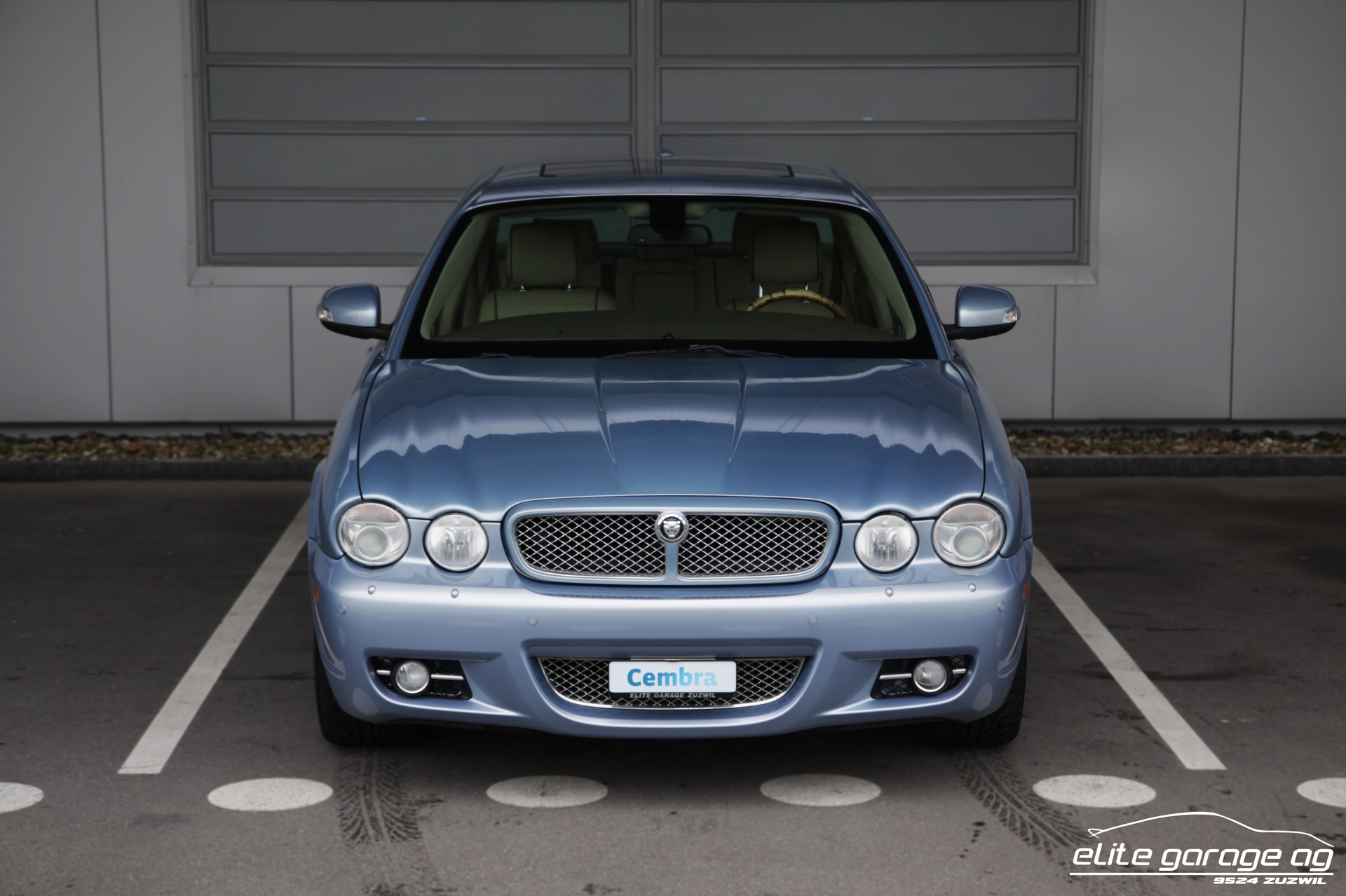 JAGUAR XJ8 4.2 V8 Sovereign-image-7