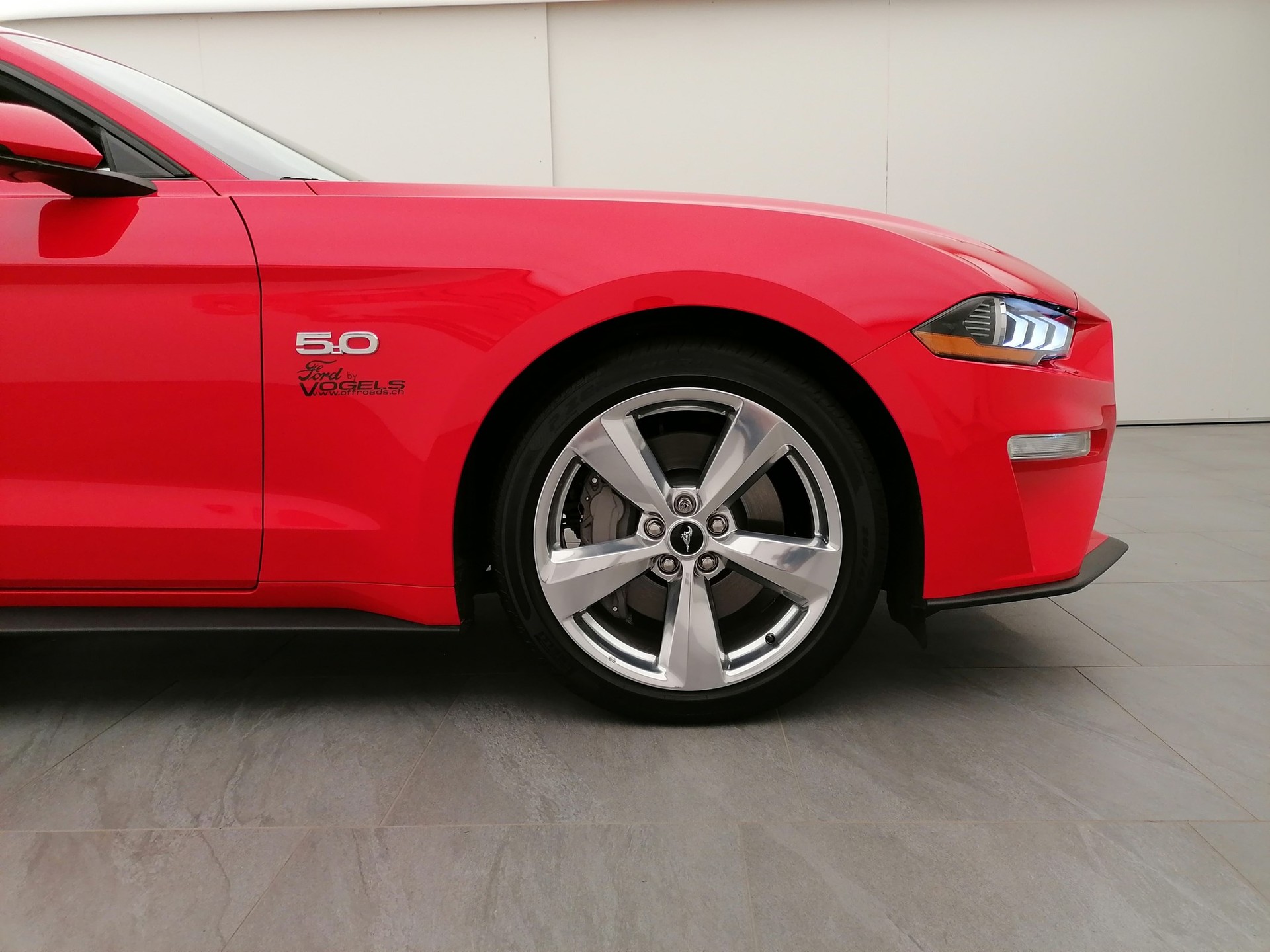 FORD Mustang 5.0 GT Fastback-image-13