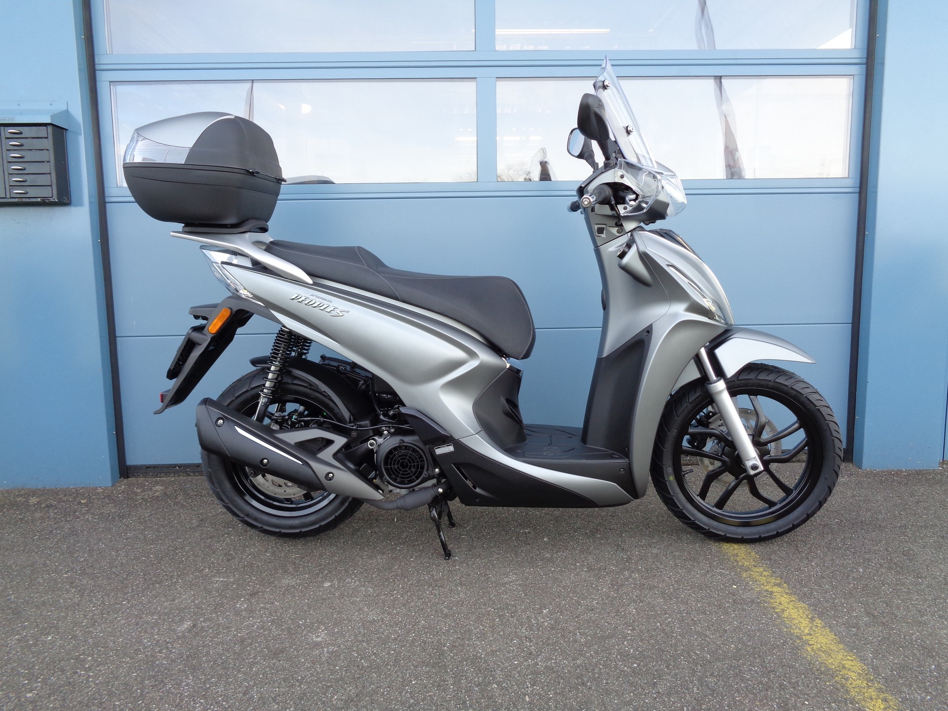 KYMCO People S 125i ABS Topcase/Windschild-image-1