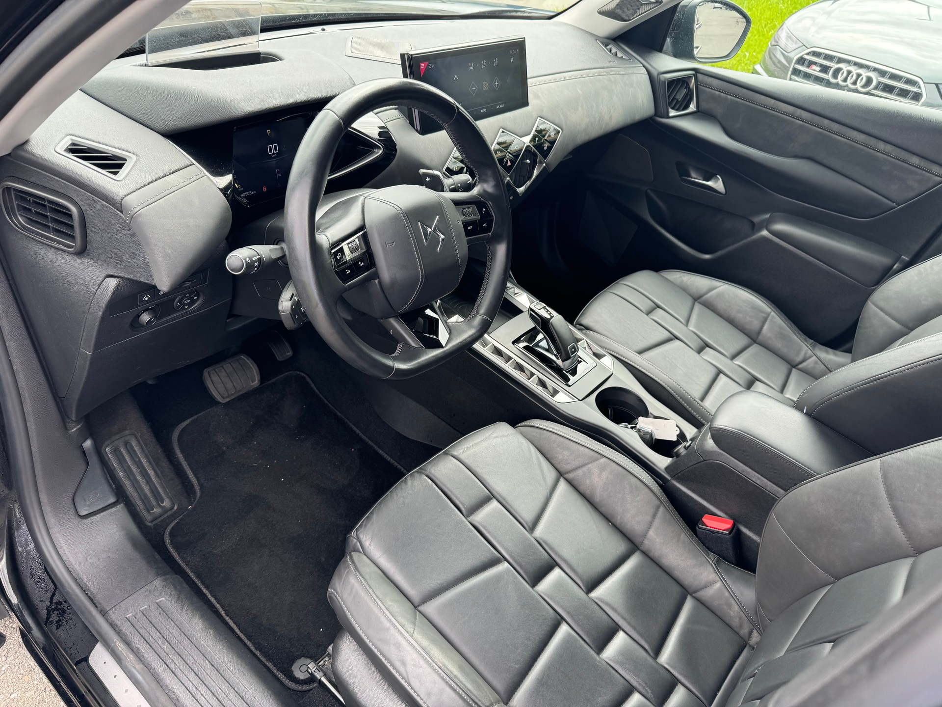DS AUTOMOBILES DS 3 Crossback 1.2 PureTech SO Chic EAT8-image-9