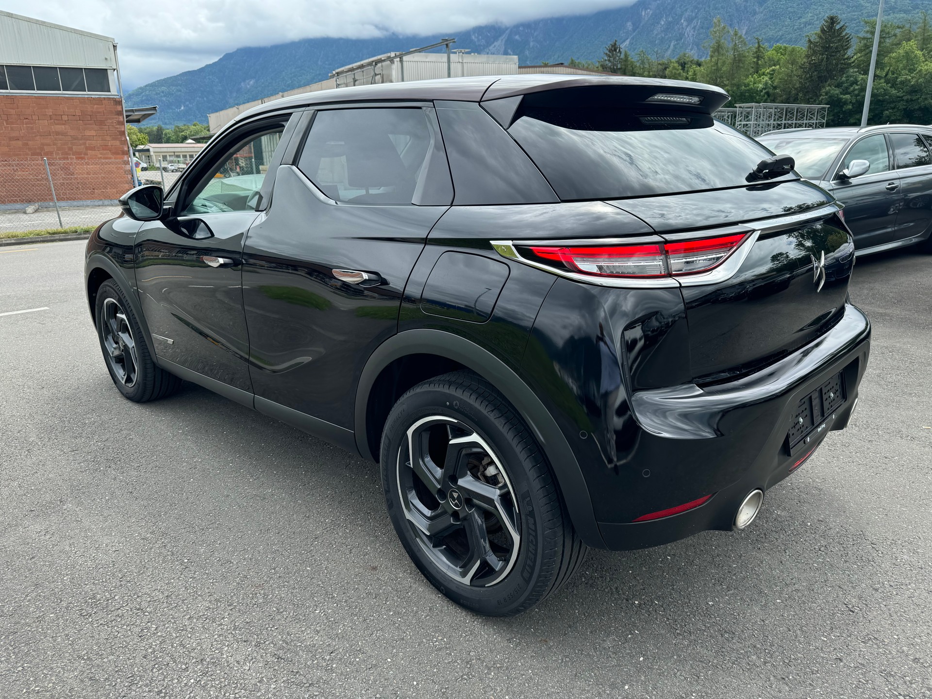 DS AUTOMOBILES DS 3 Crossback 1.2 PureTech SO Chic EAT8-image-5