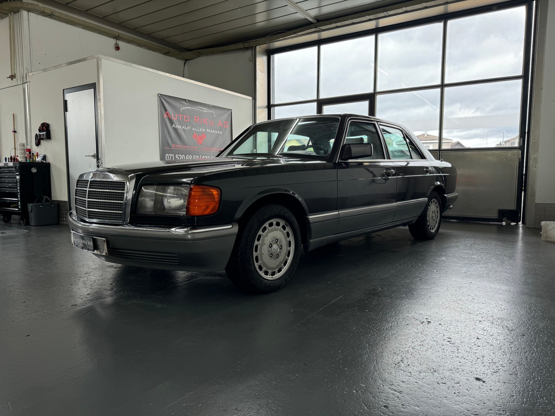 MERCEDES-BENZ 300 SE-image-4