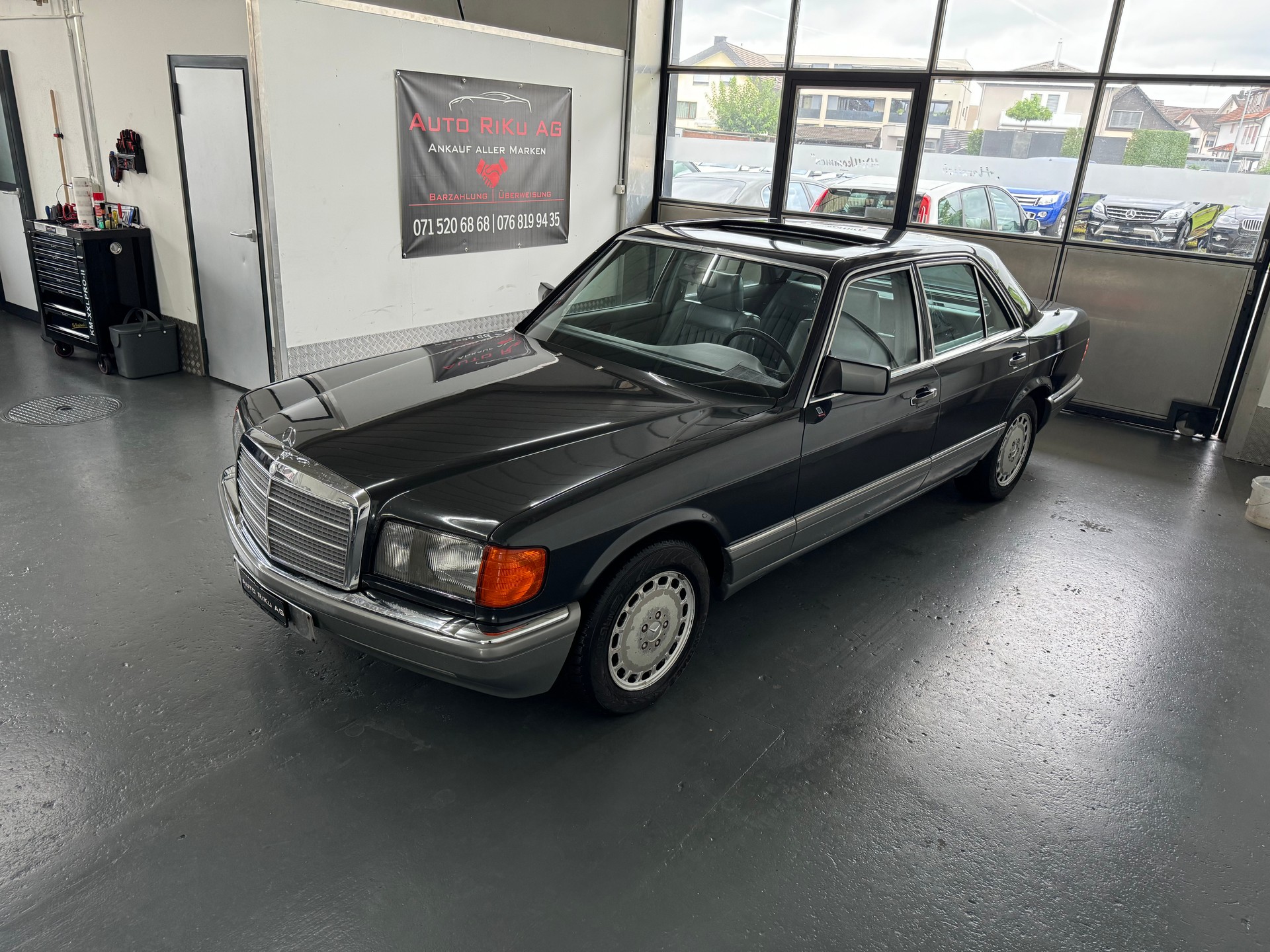 MERCEDES-BENZ 300 SE-image-3