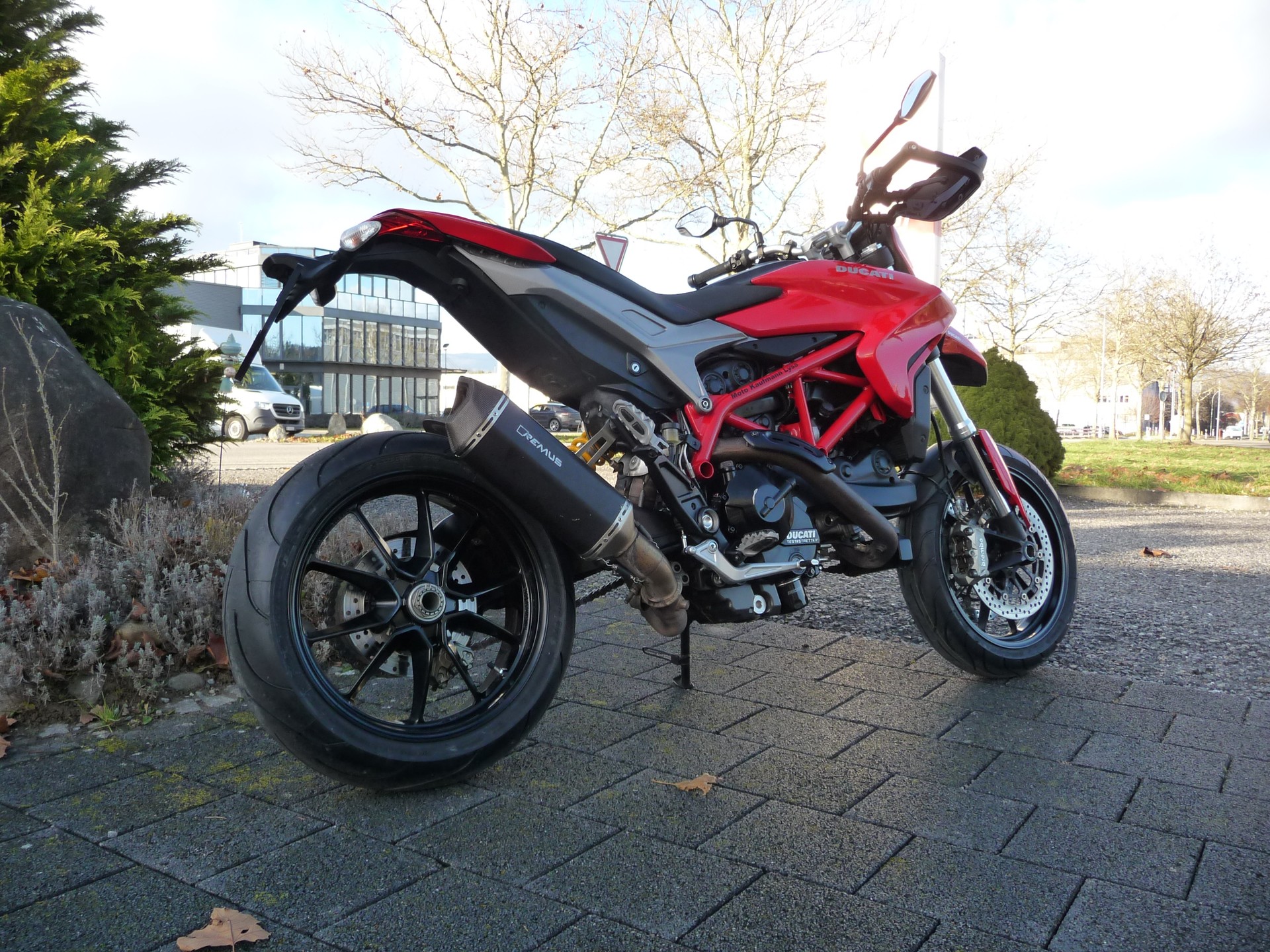 DUCATI Hypermotard 939-image-7