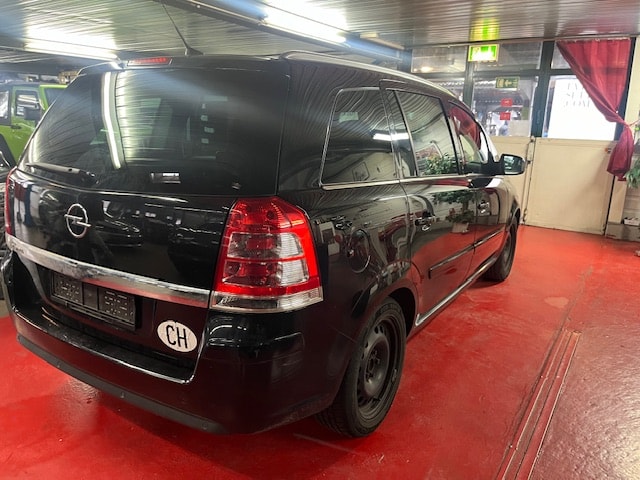 OPEL Zafira 2.2i 16V Edition Automatic-image-3