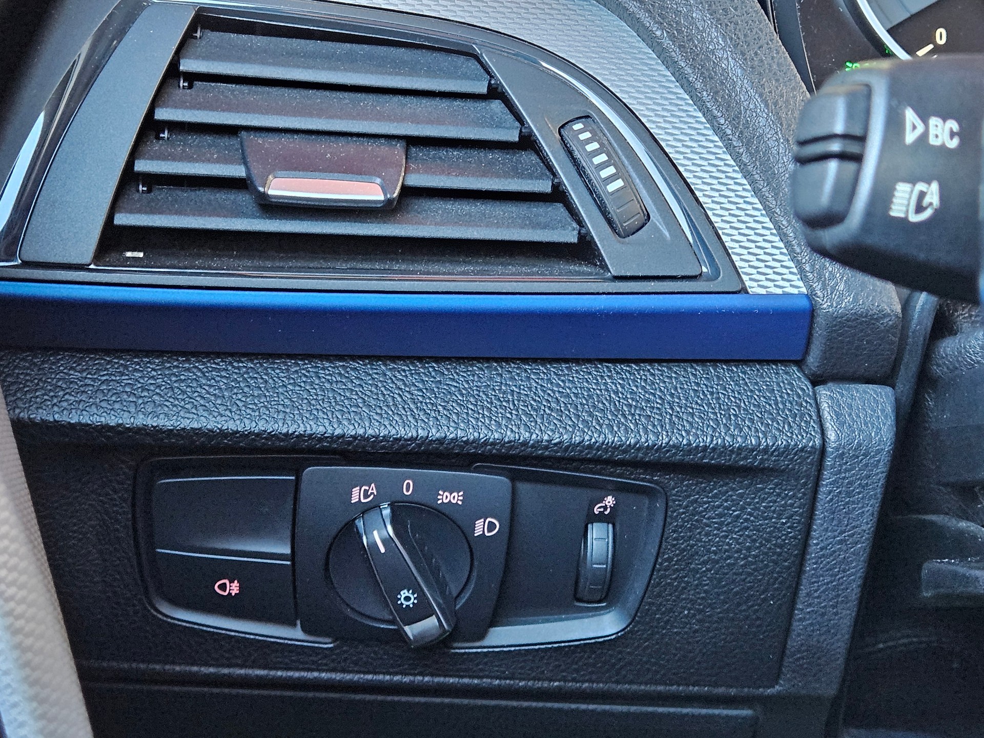 BMW M135i Steptronic-image-13