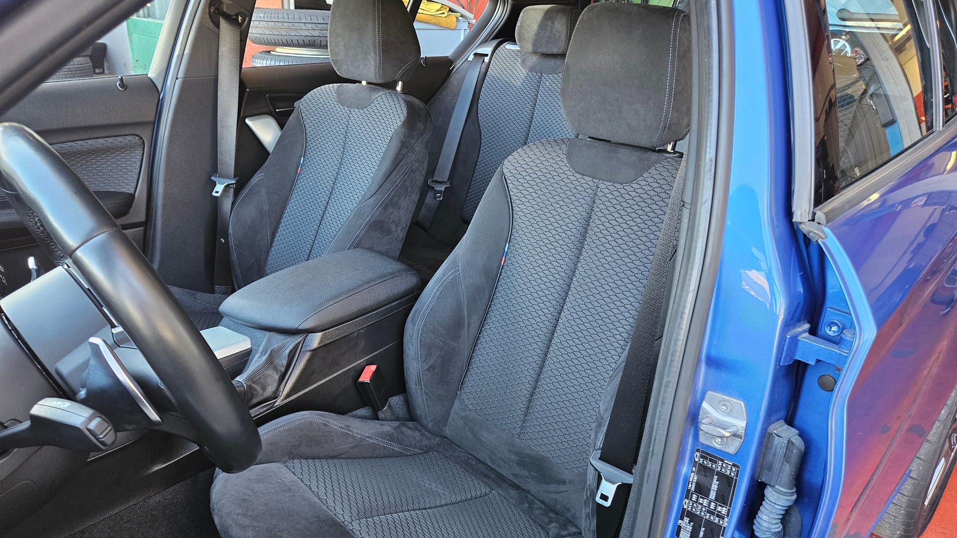 BMW M135i Steptronic-image-17