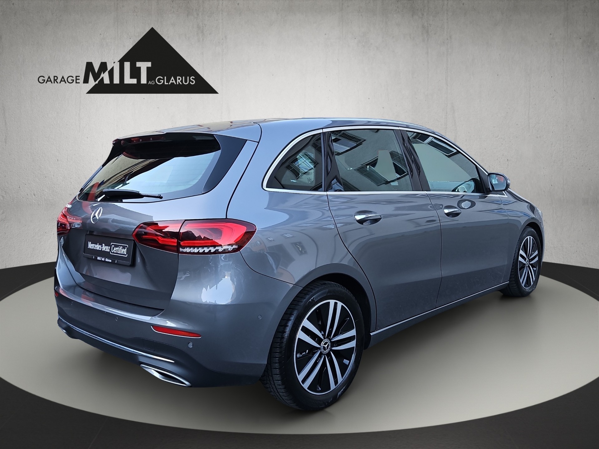 MERCEDES-BENZ B 200 Progressive-image-5