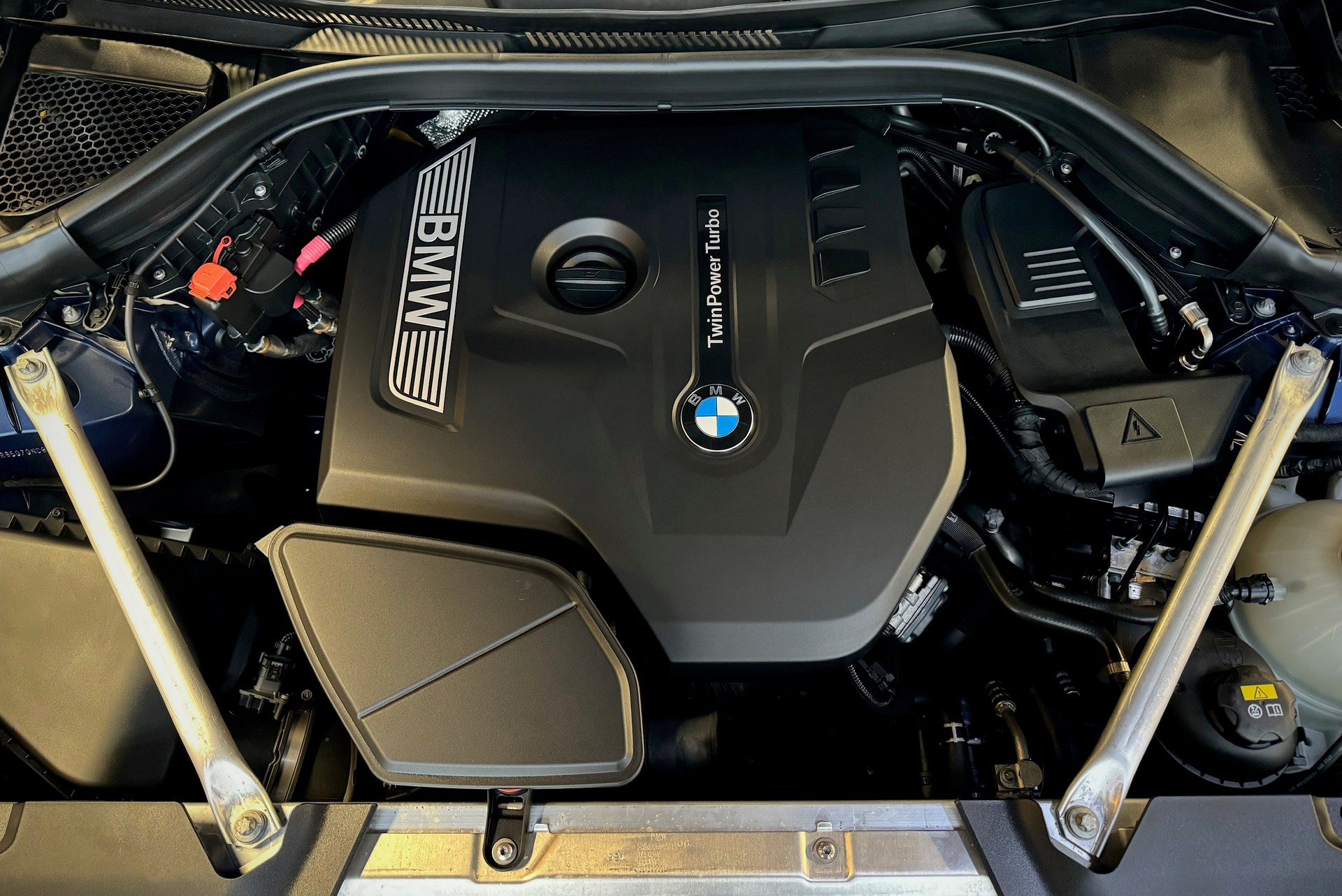 BMW X3 xDrive 30i M Sport Steptronic - Véhicule Suisse (CH)-image-3