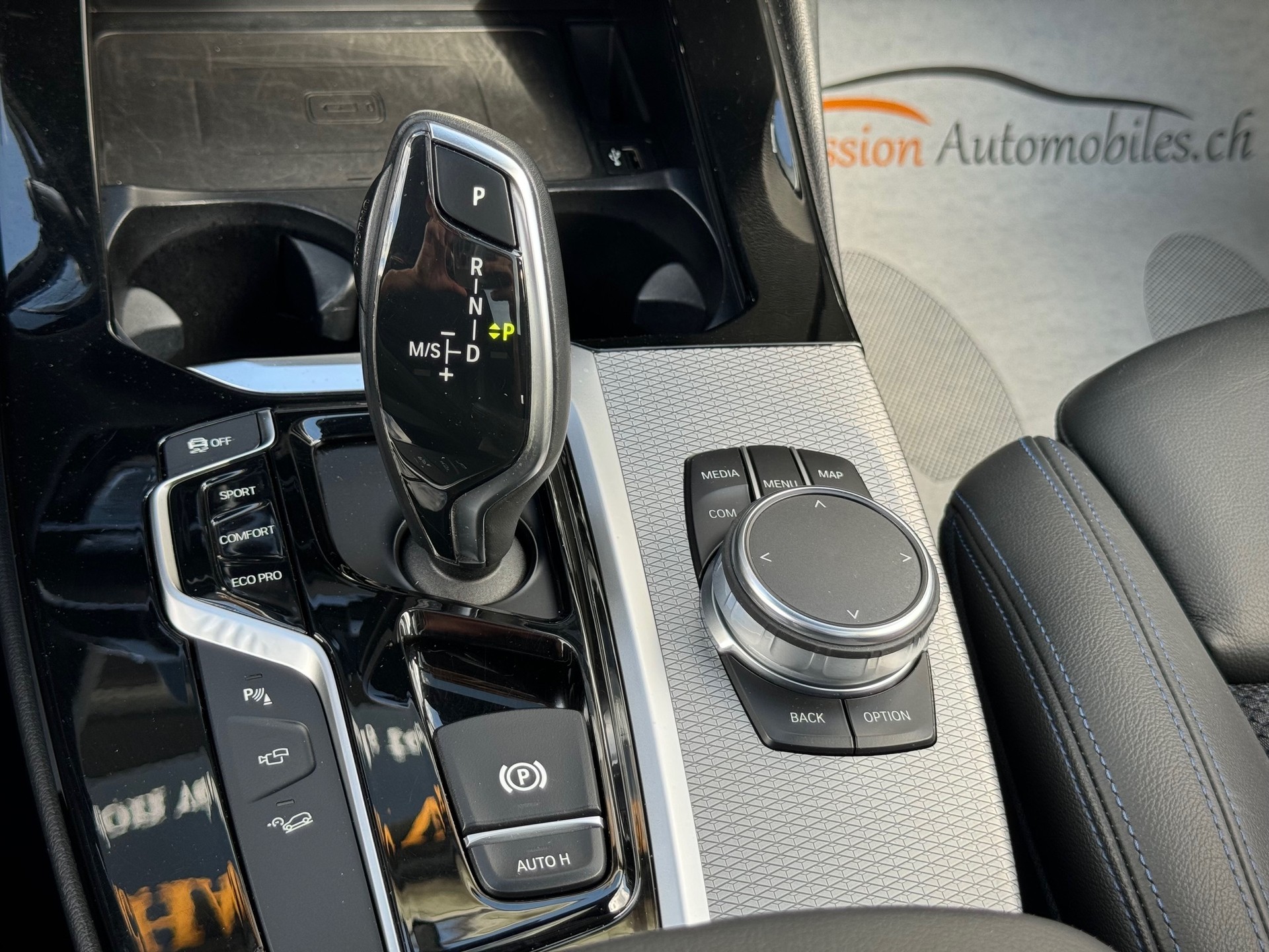 BMW X3 xDrive 30i M Sport Steptronic - Véhicule Suisse (CH)-image-12