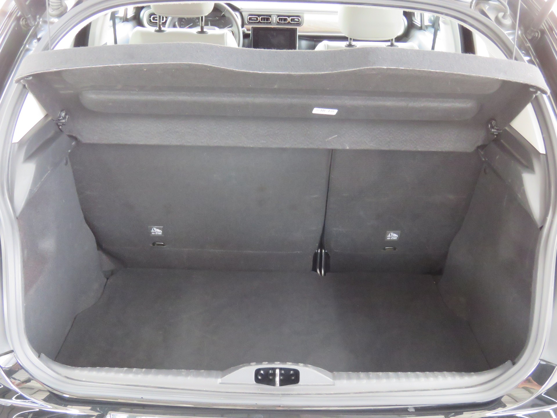 CITROEN C3 1.2i PureTech Swiss Edition EAT6 (Automat)-image-12