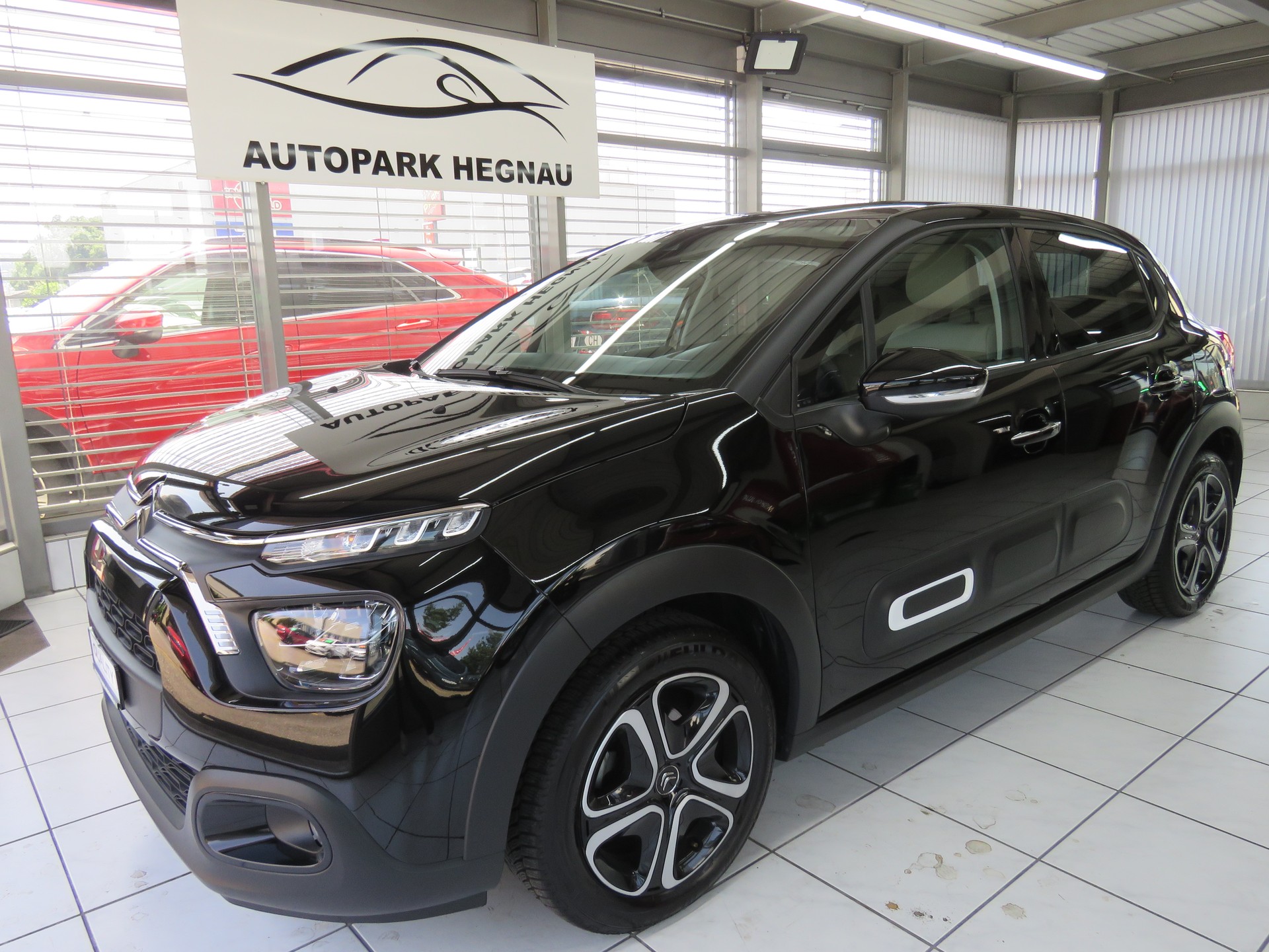 CITROEN C3 1.2i PureTech Swiss Edition EAT6 (Automat)