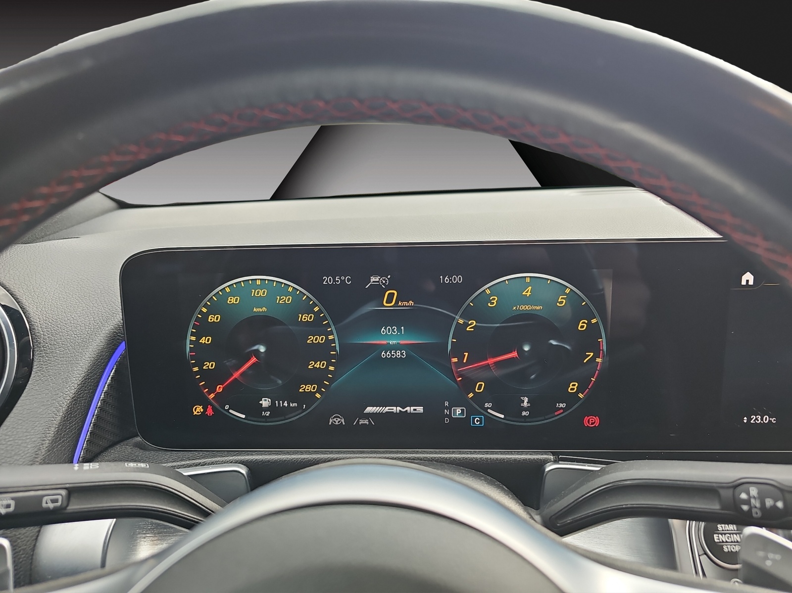 MERCEDES-BENZ GLB 35 AMG 4Matic 8G-Tronic-image-7