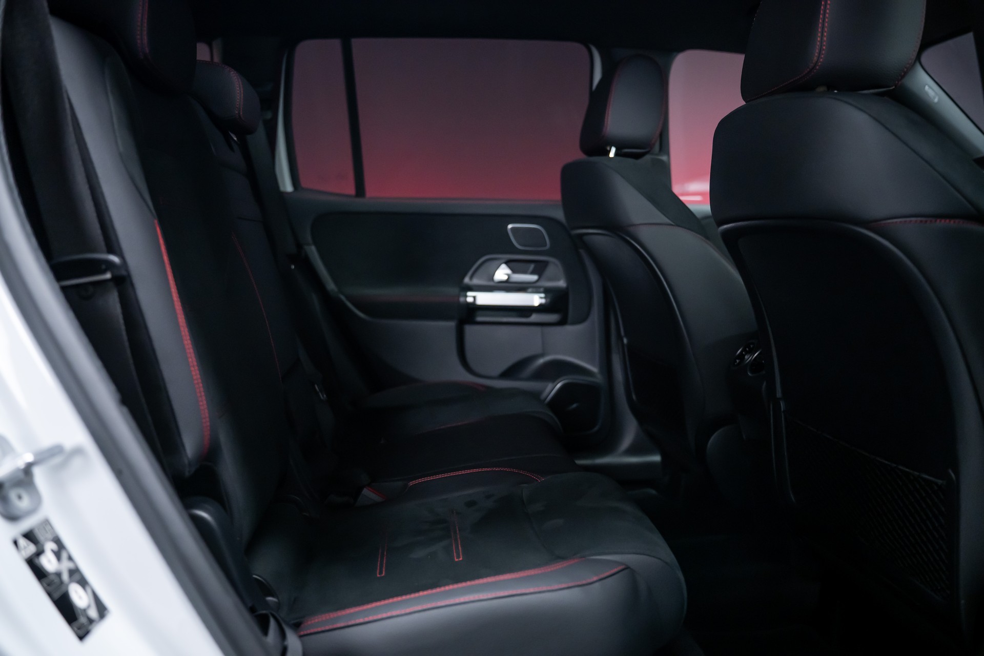 MERCEDES-BENZ GLB 250 AMG Line 4matic*Facelift*360°Kamera*Burmester*El.Sitze*-image-19