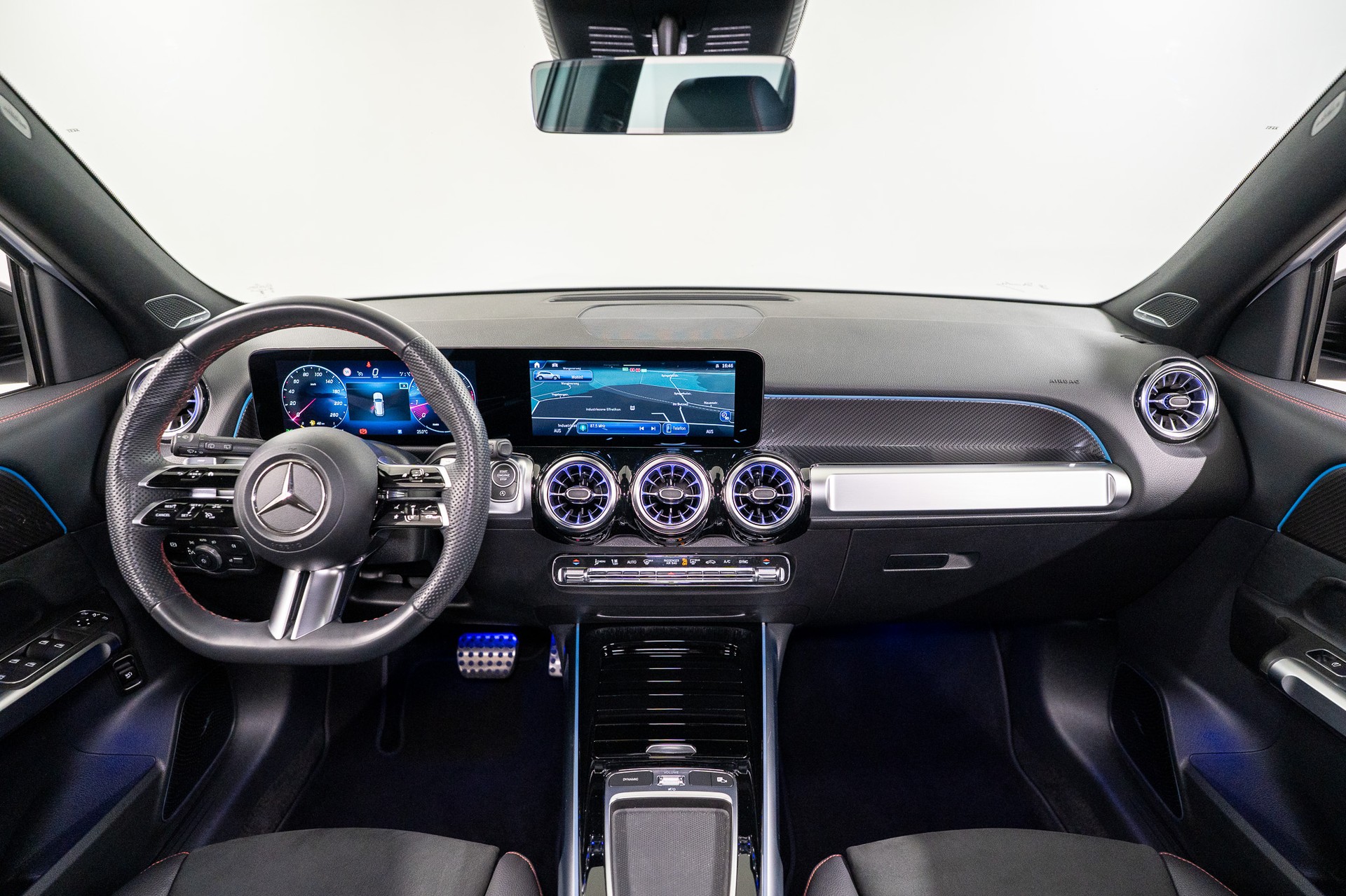MERCEDES-BENZ GLB 250 AMG Line 4matic*Facelift*360°Kamera*Burmester*El.Sitze*-image-14