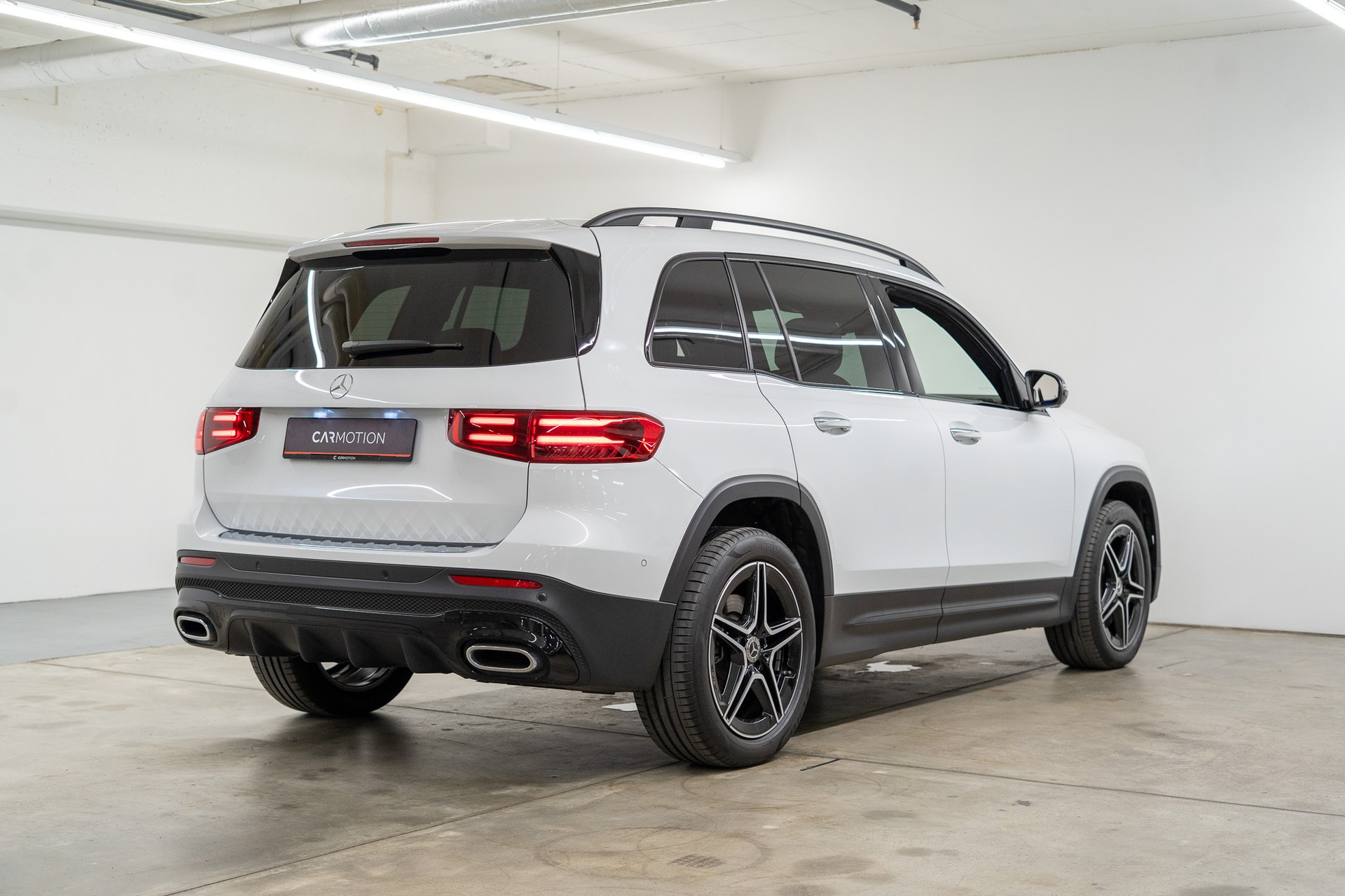 MERCEDES-BENZ GLB 250 AMG Line 4matic*Facelift*360°Kamera*Burmester*El.Sitze*-image-3