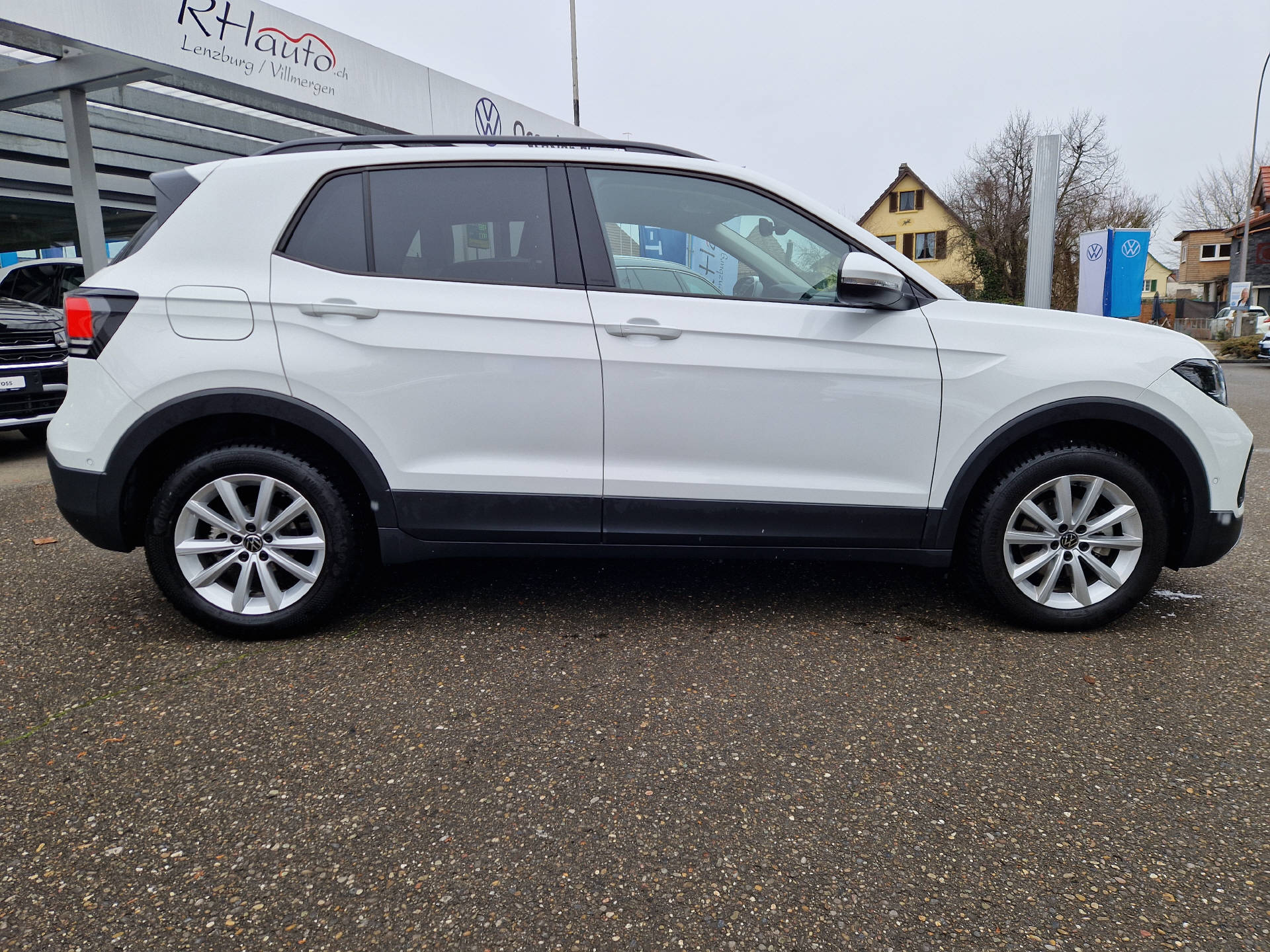 VW T-Cross 1.0 TSI Life DSG-image-2